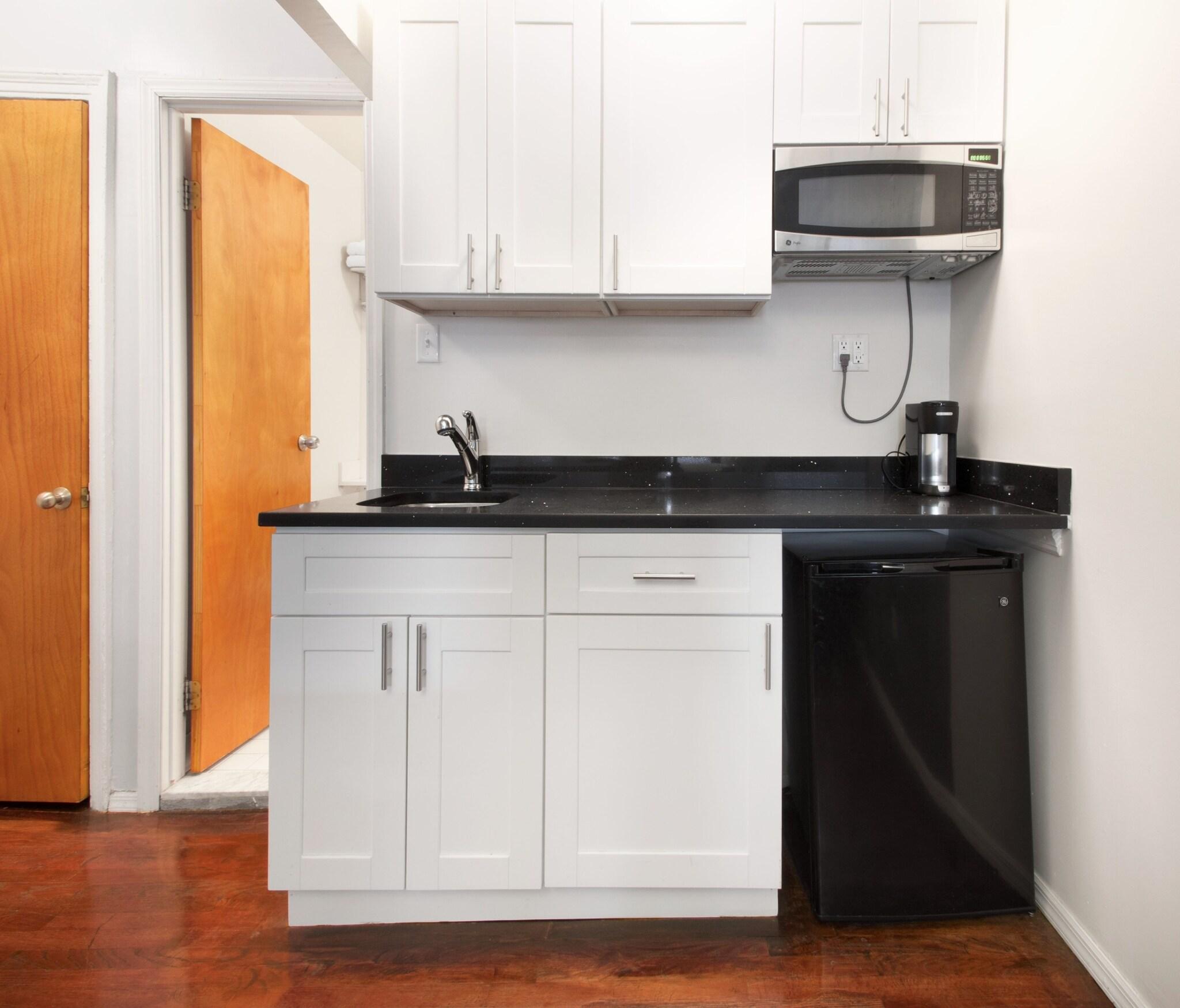 Double Queen Size Bed