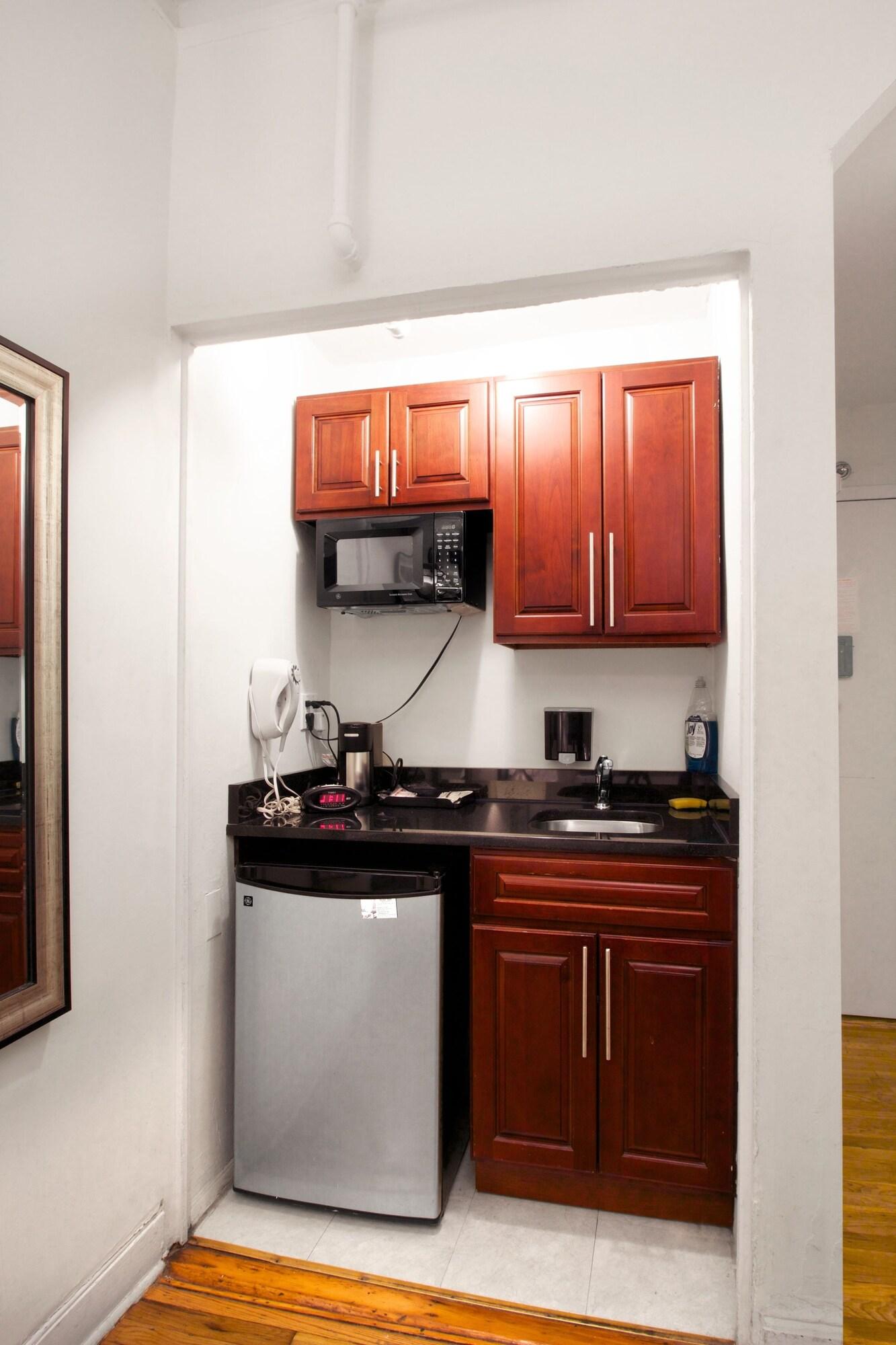 Double Economy with Shared Bathroom