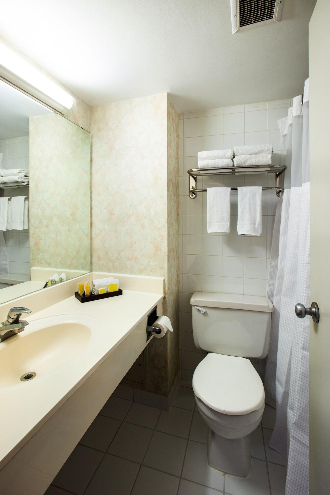 Quadruple Two Double Beds