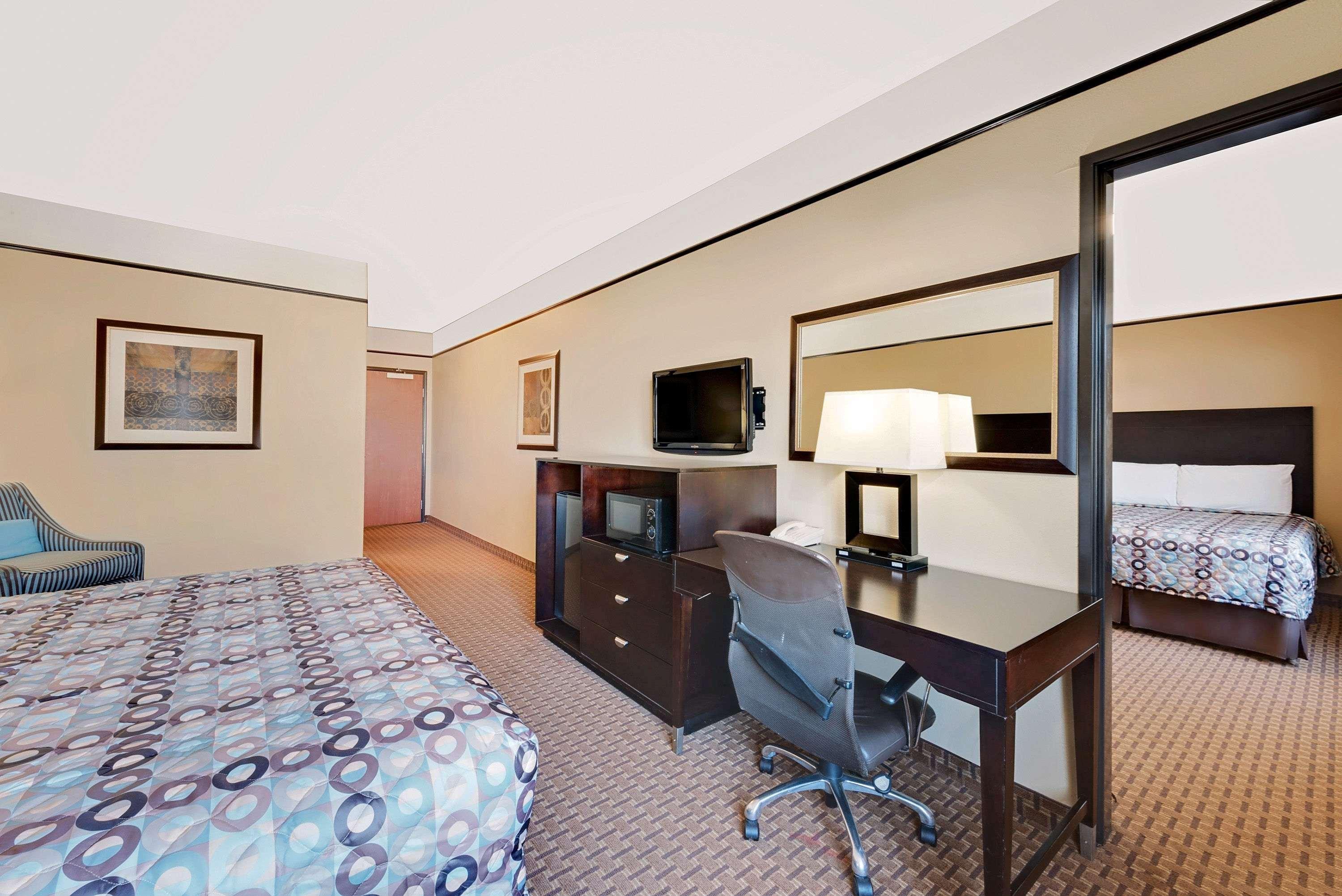 Suite Two Beds