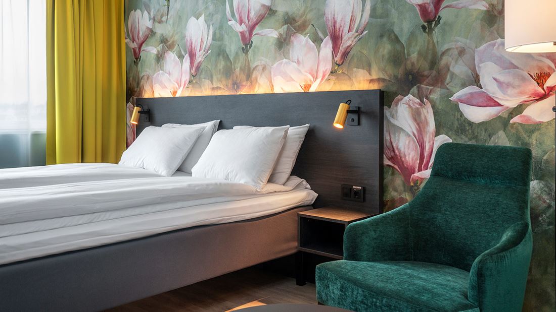 Room Queen Bed Non Smoking