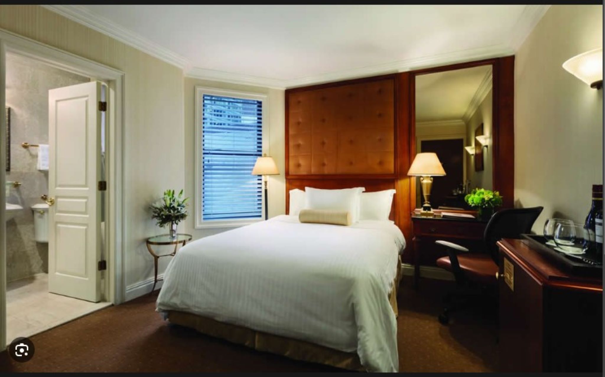 Room Deluxe King Bed