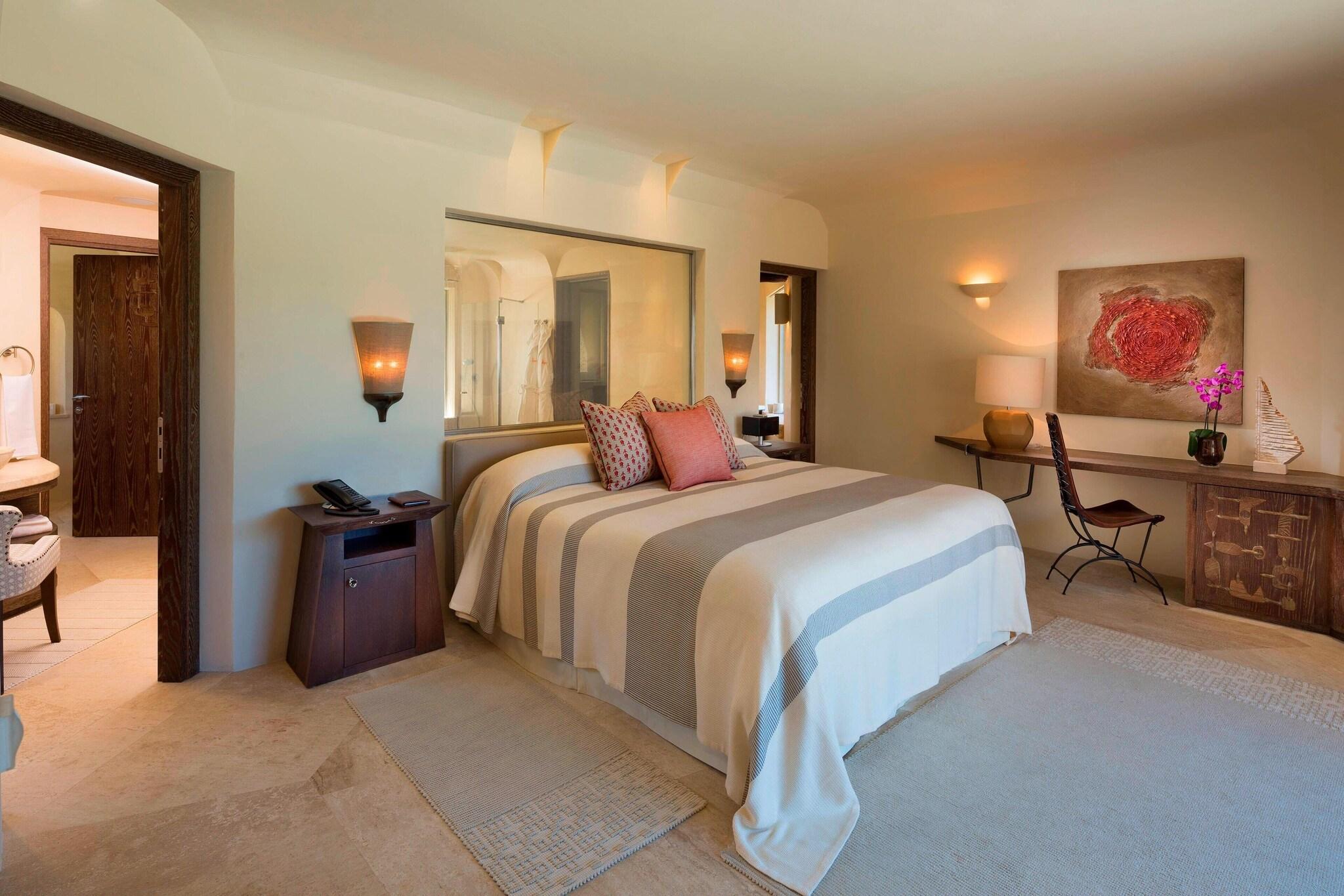 Suite with Private Pool