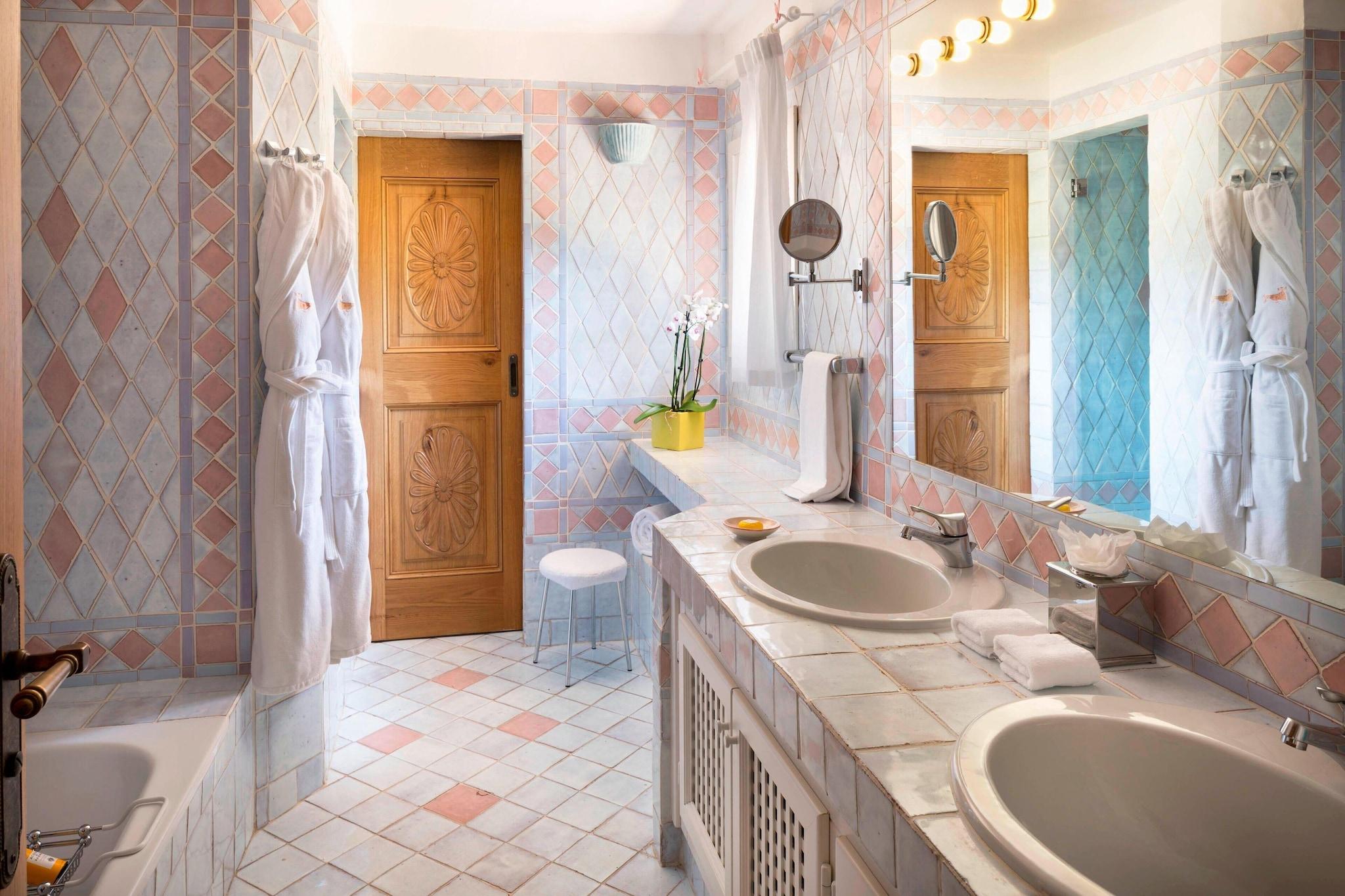 Double Classic Garden View