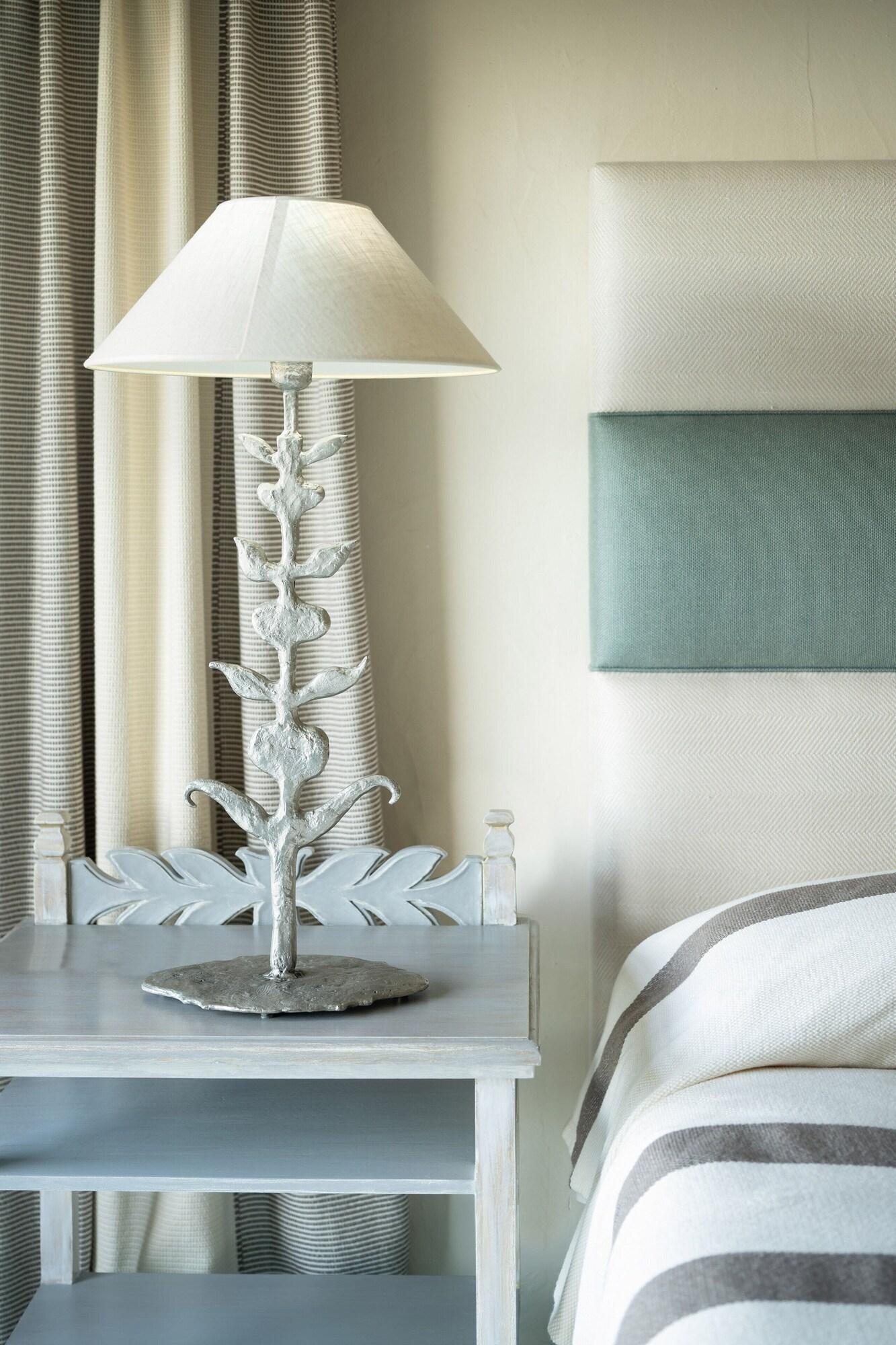 Suite Sea View King Bed