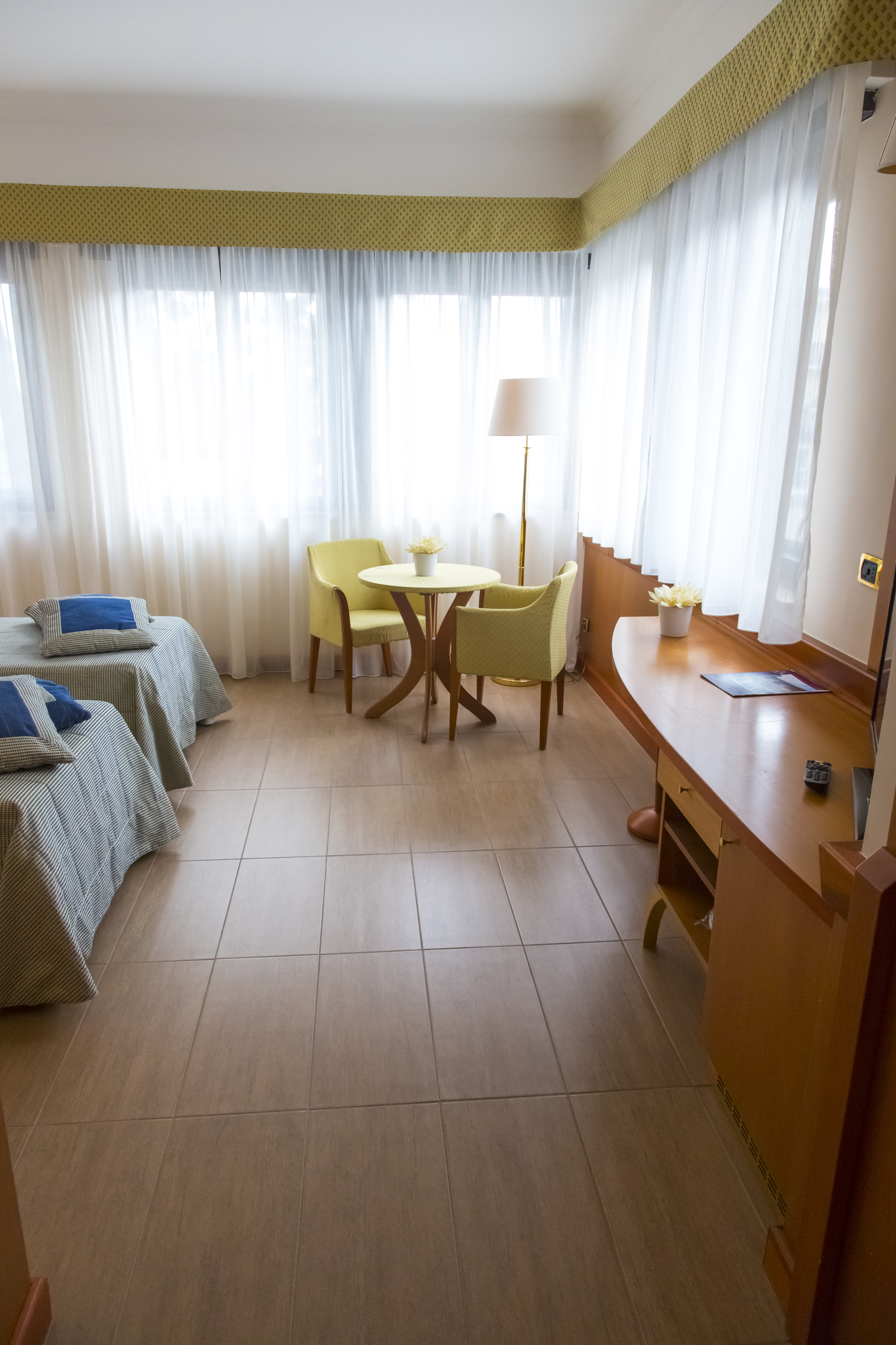 Double or Twin Standard