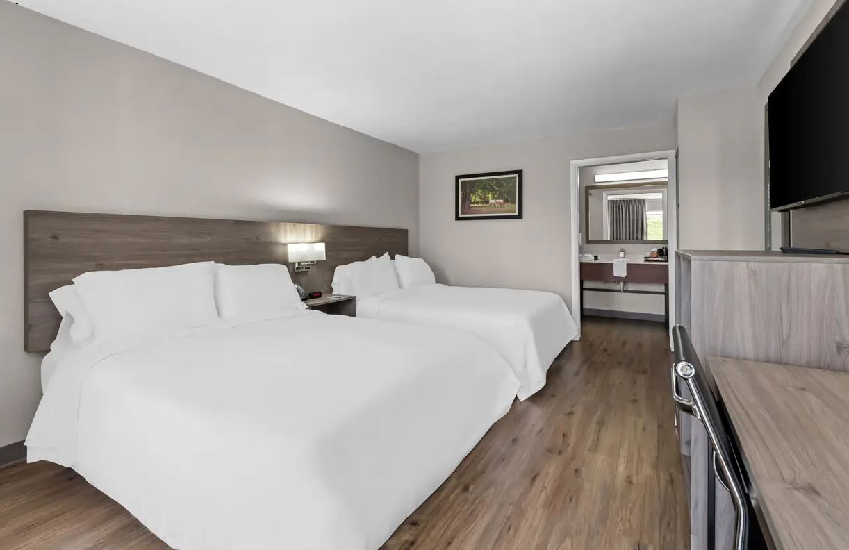 Double Two Queen Beds