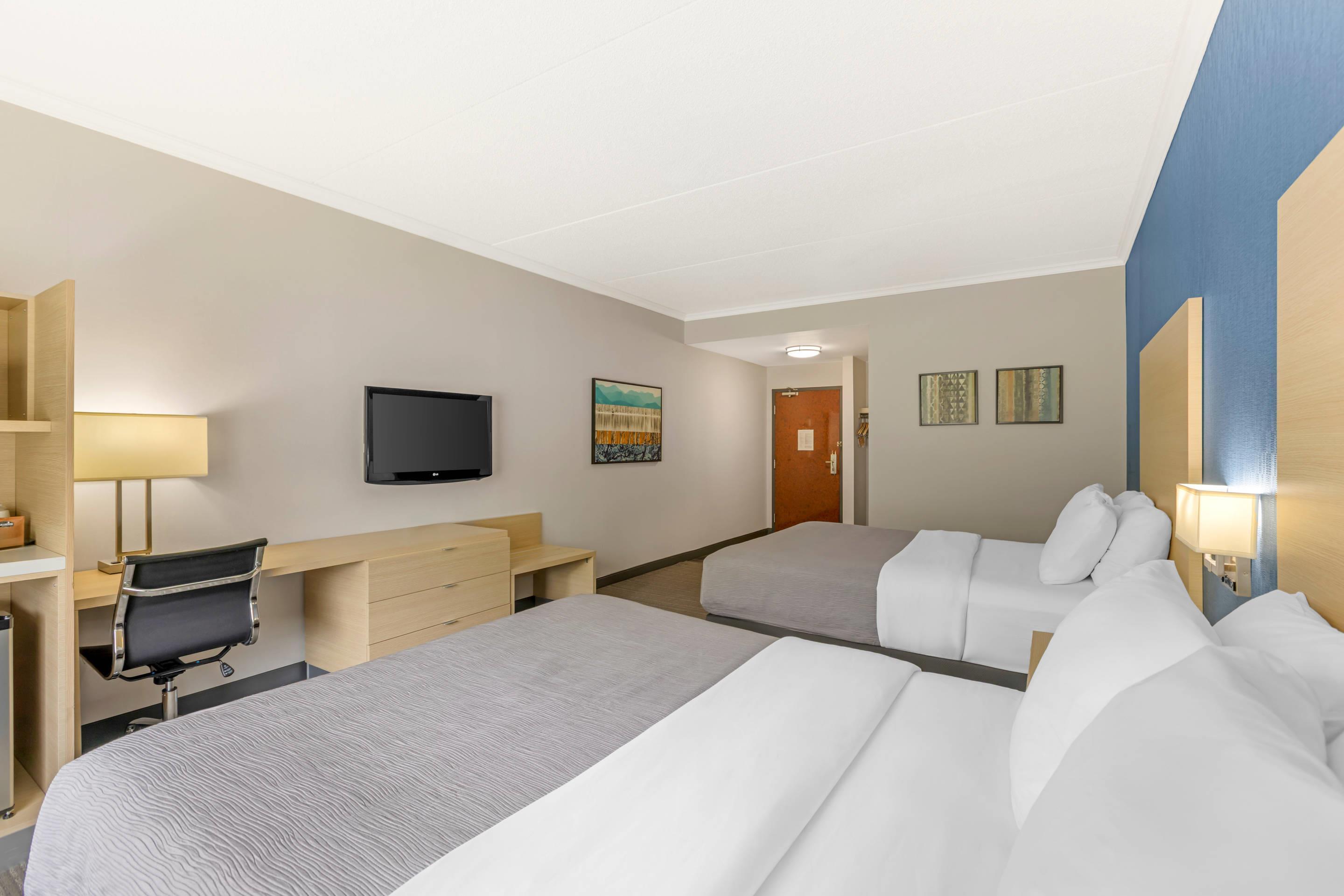 Double Two Queen Beds Non Smoking