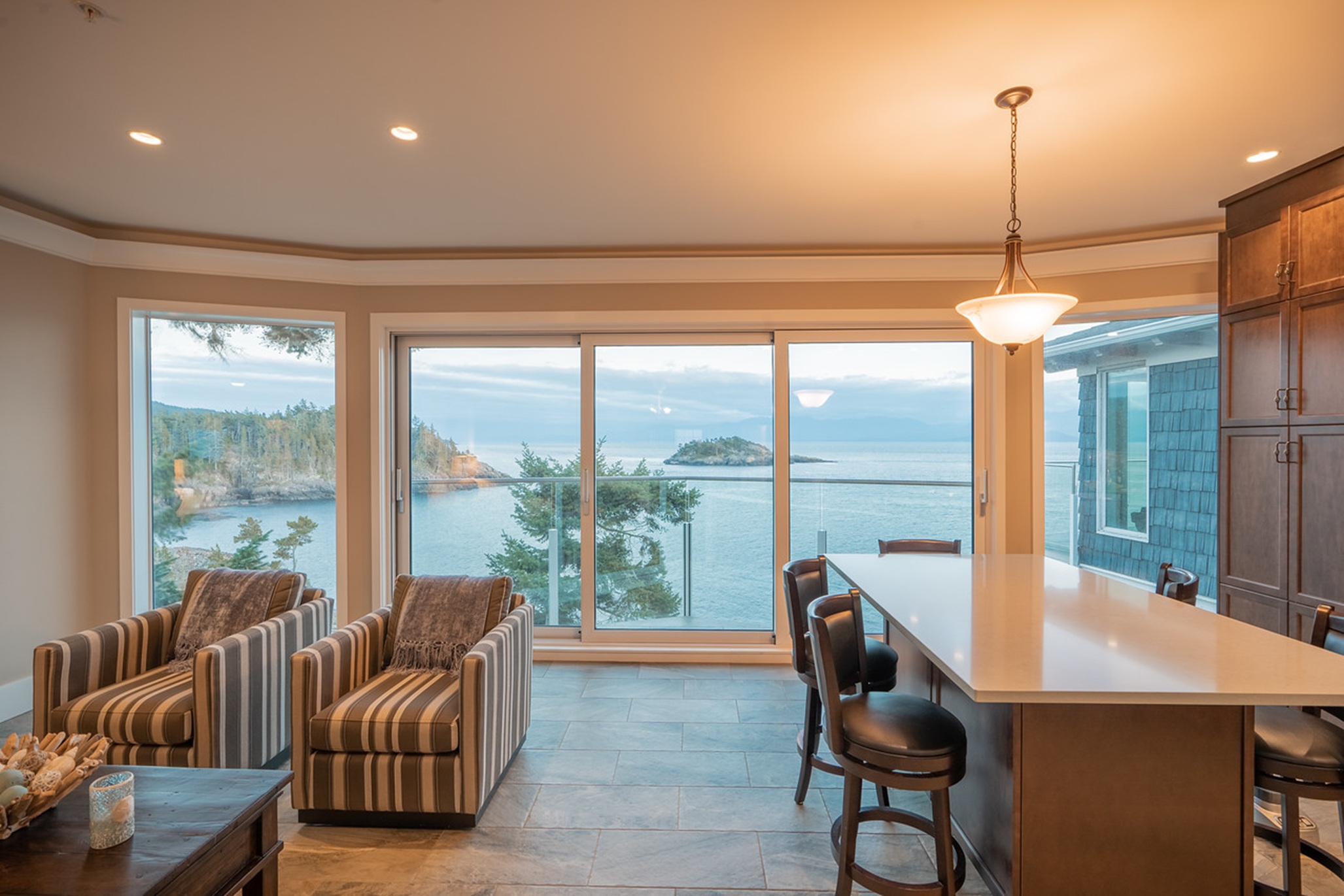 Suite Partial Ocean View Two Bedrooms