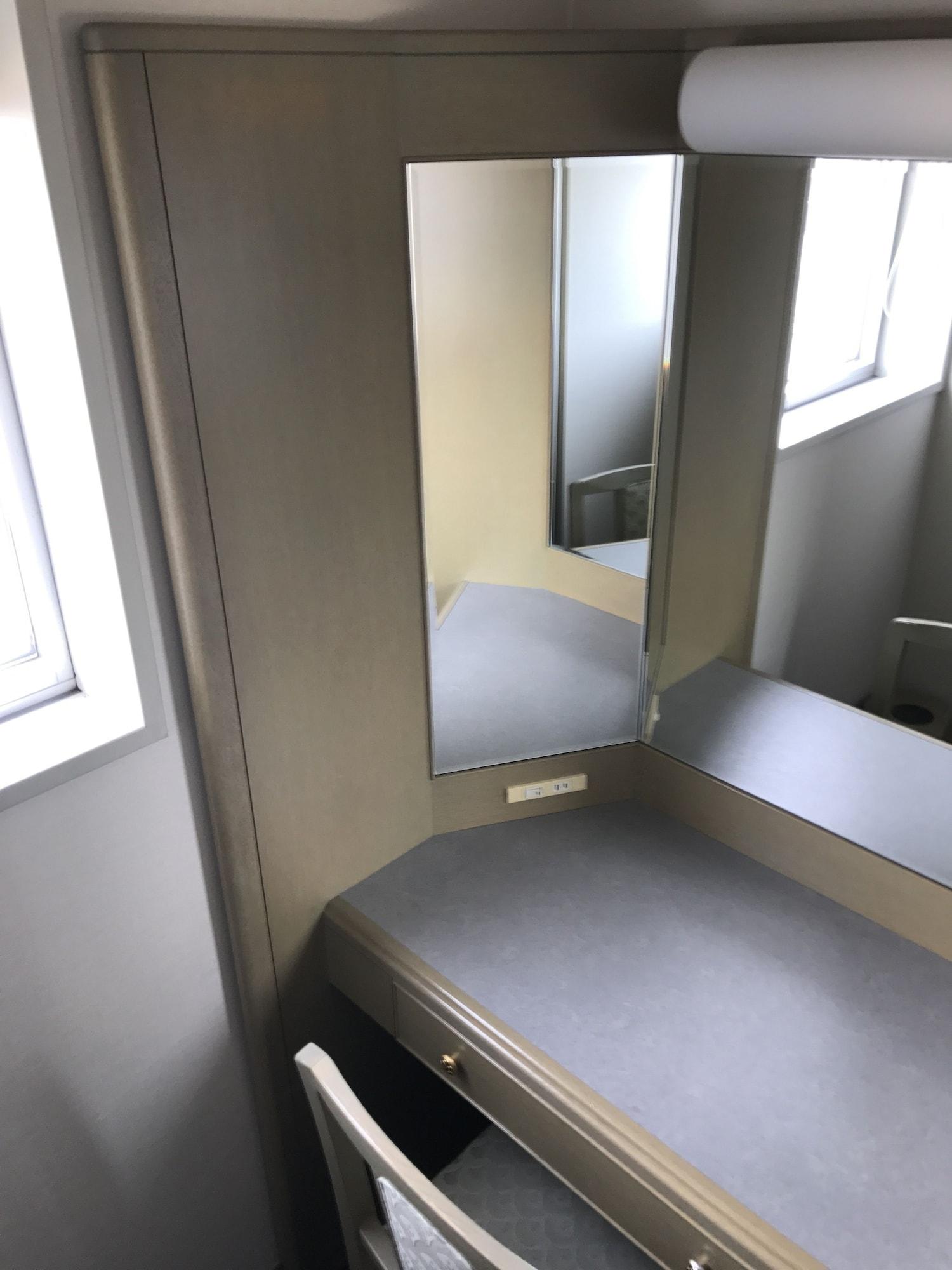 Twin Deluxe Two Beds