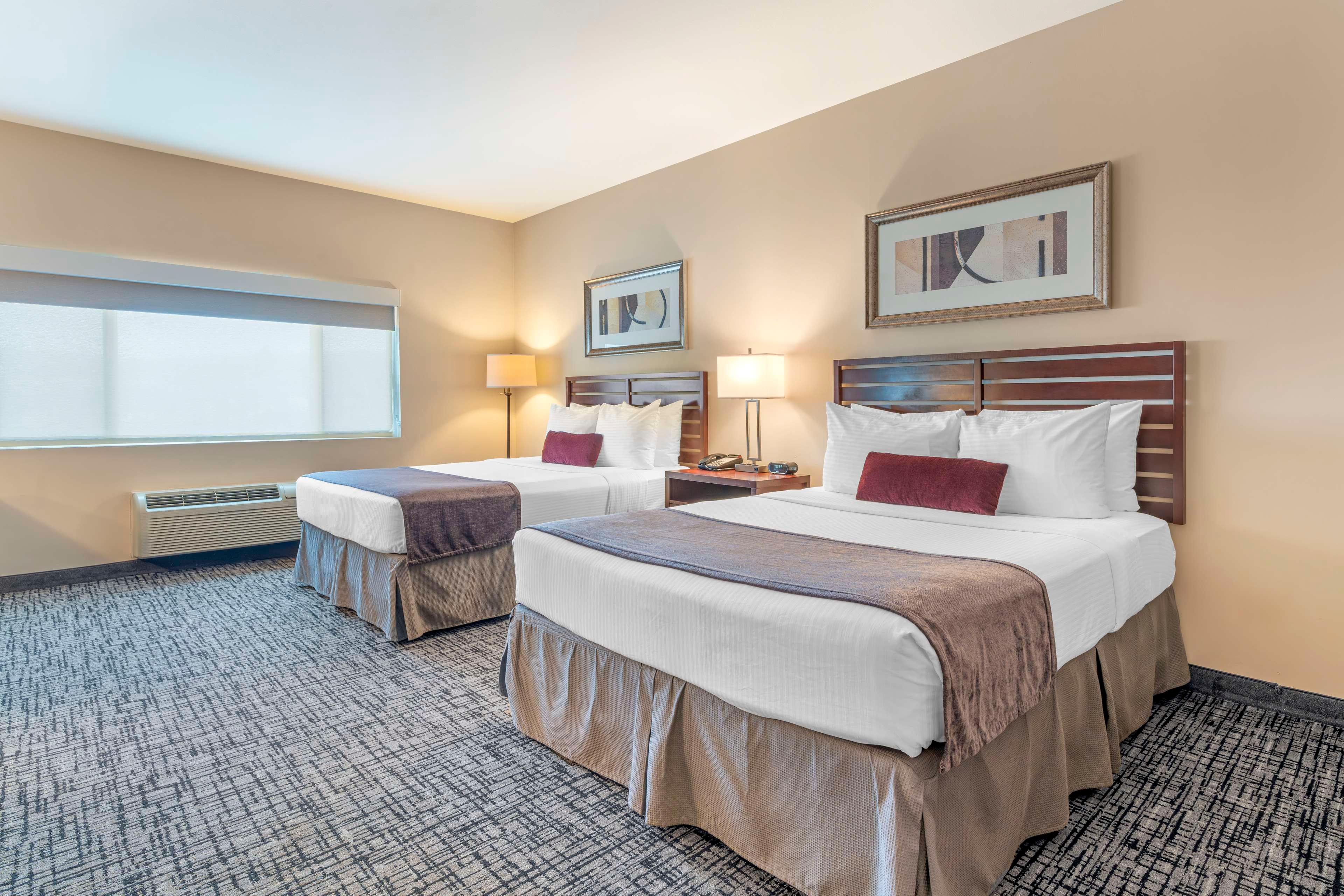 Room Two Queen Beds