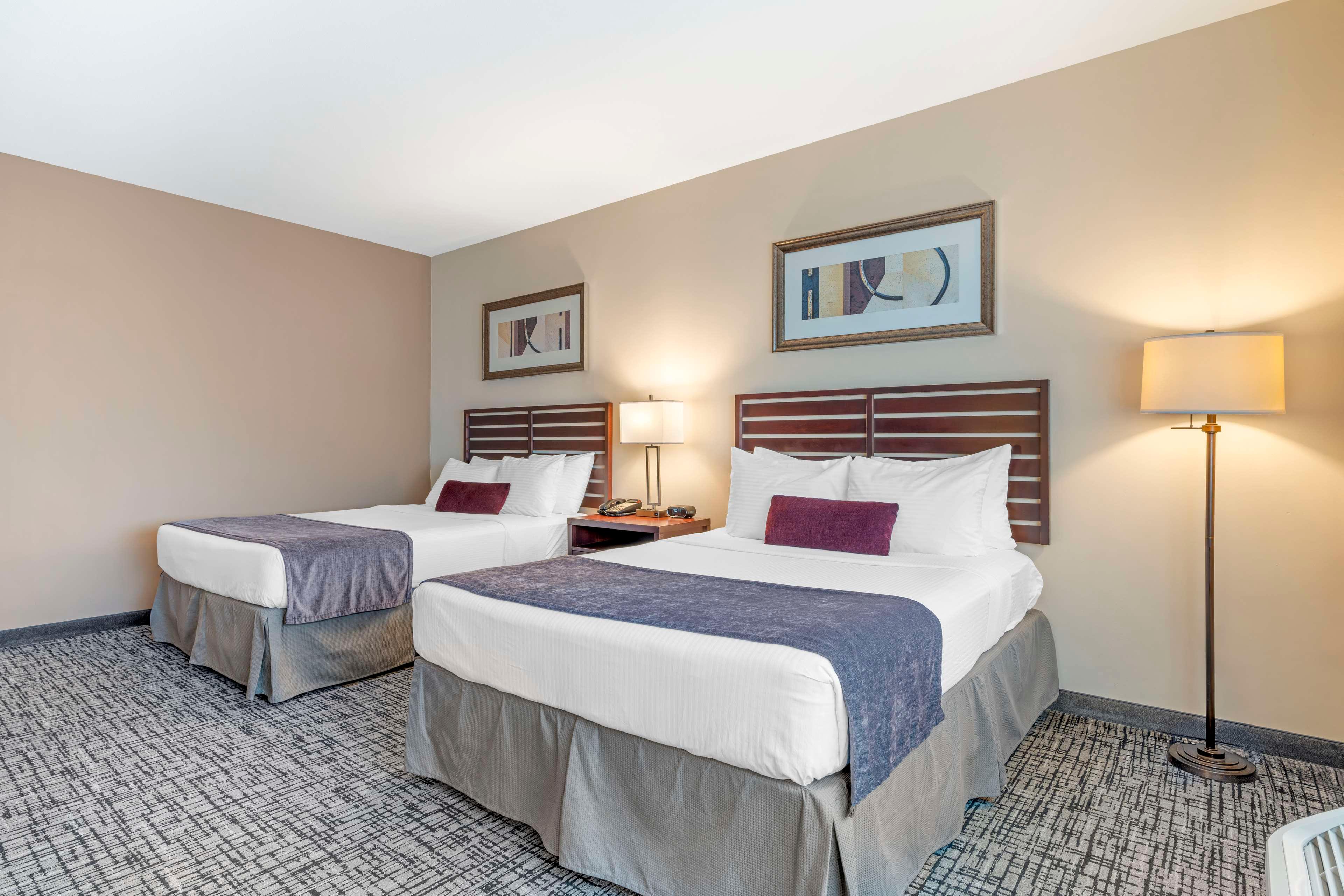 Quadruple Accessible