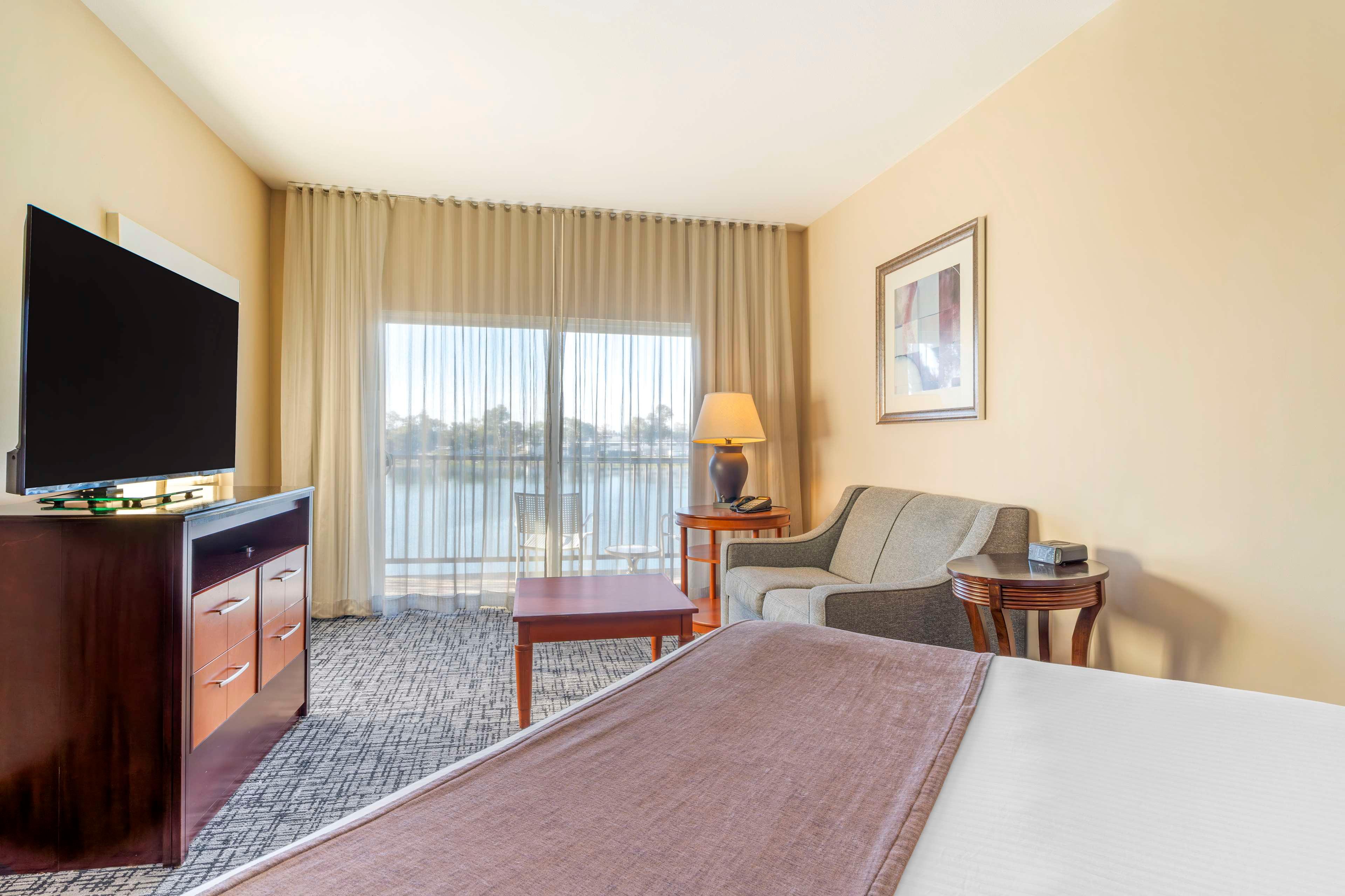 Double Queen Size Bed