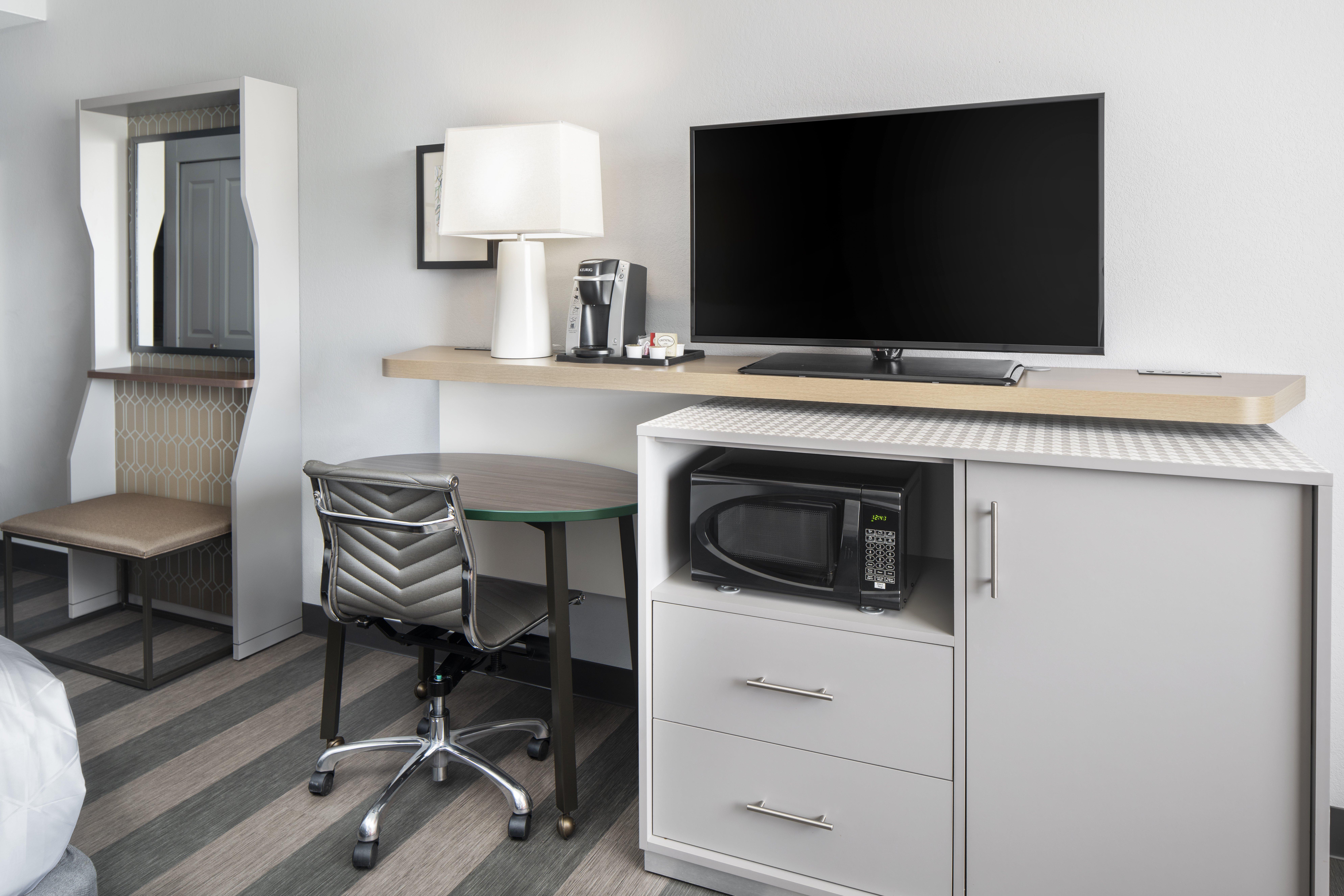 Double King Bed Non Smoking