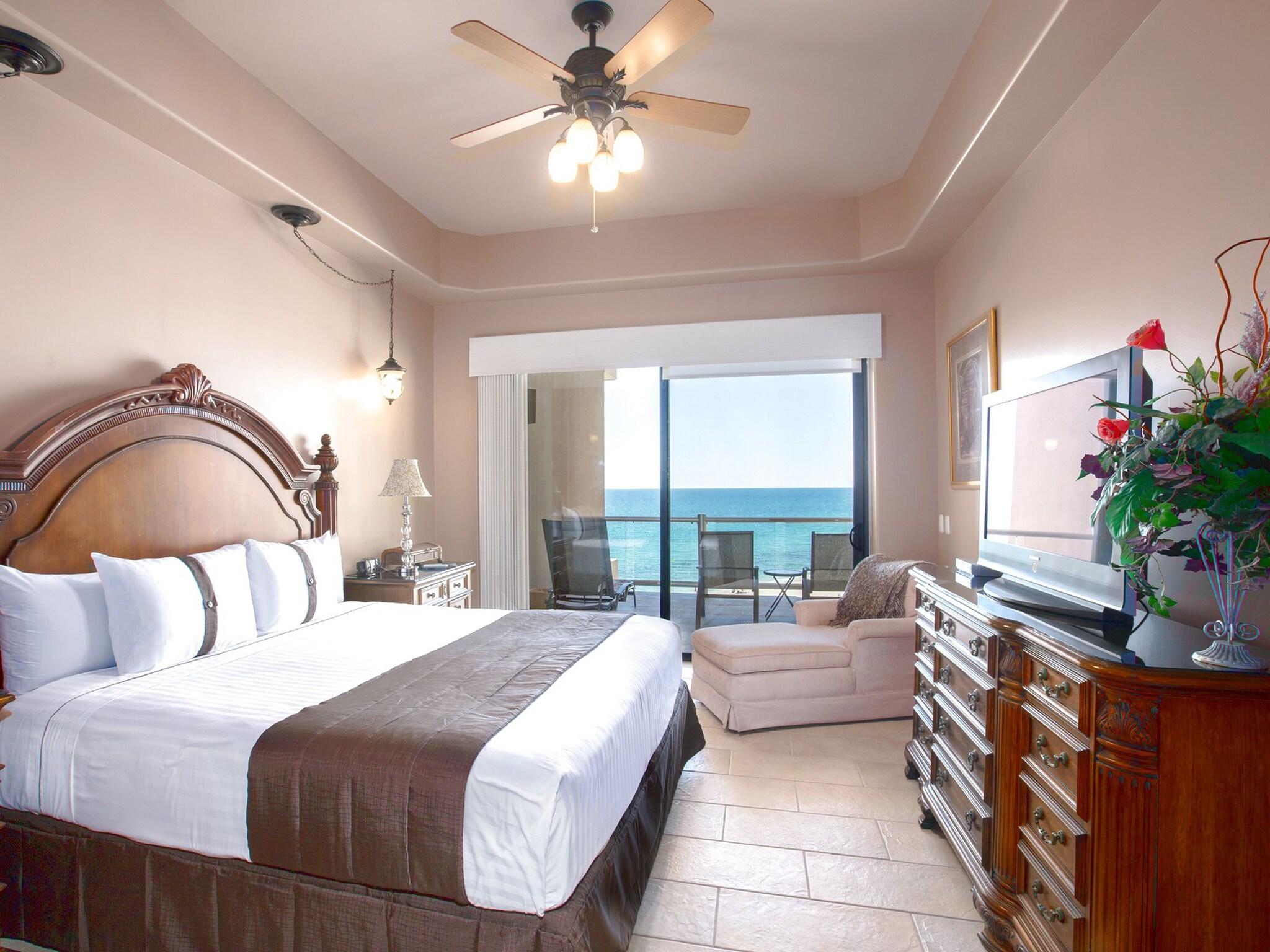 Double Ocean View Two Queen Beds