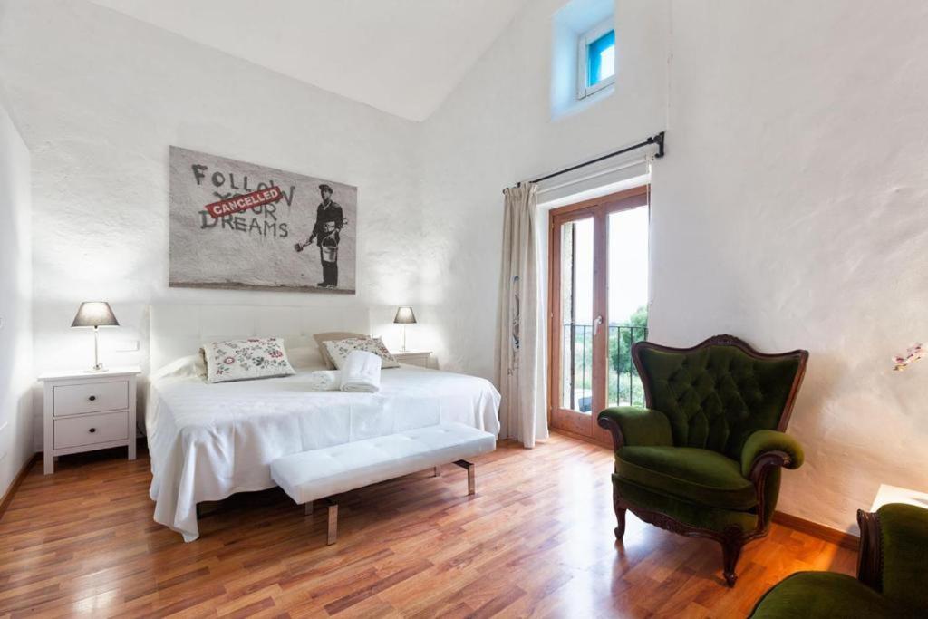 Double or Twin Economy