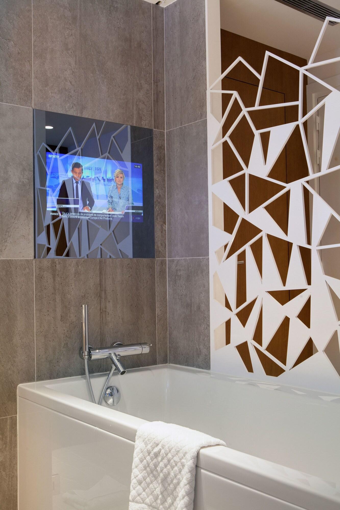 Junior Suite Executive King Bed