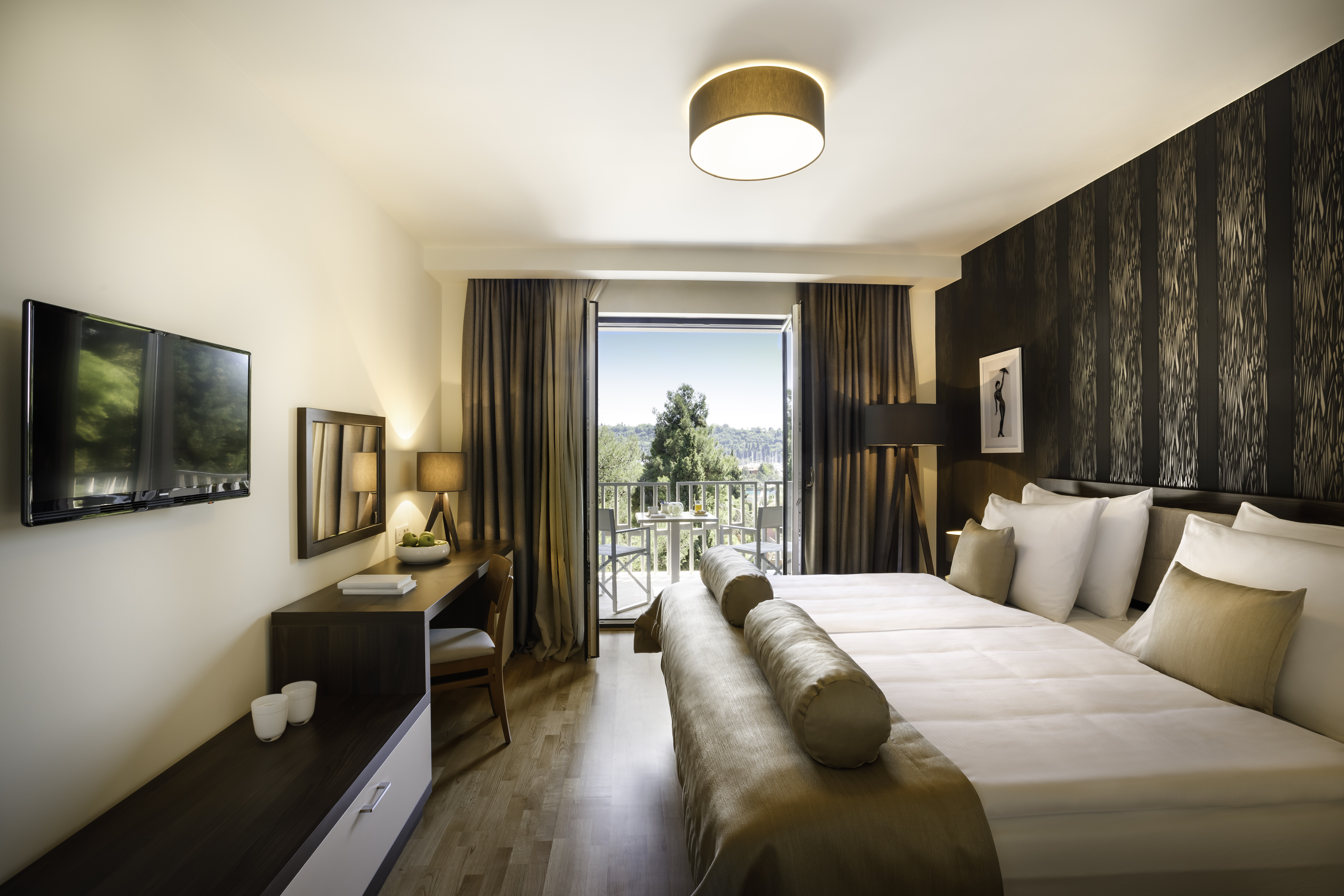 Double Park View with Balcony