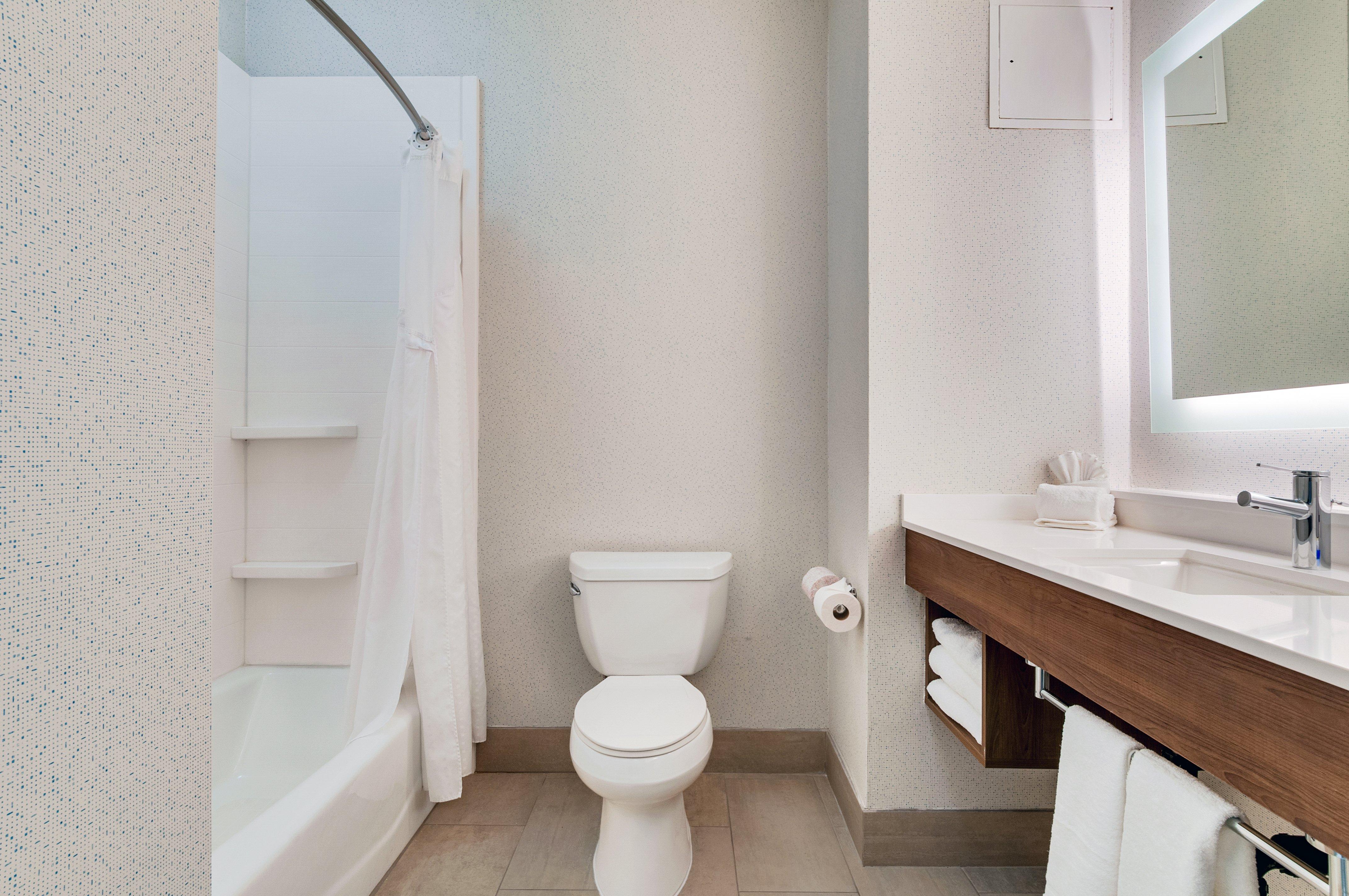 Room Accessible King Size Bed