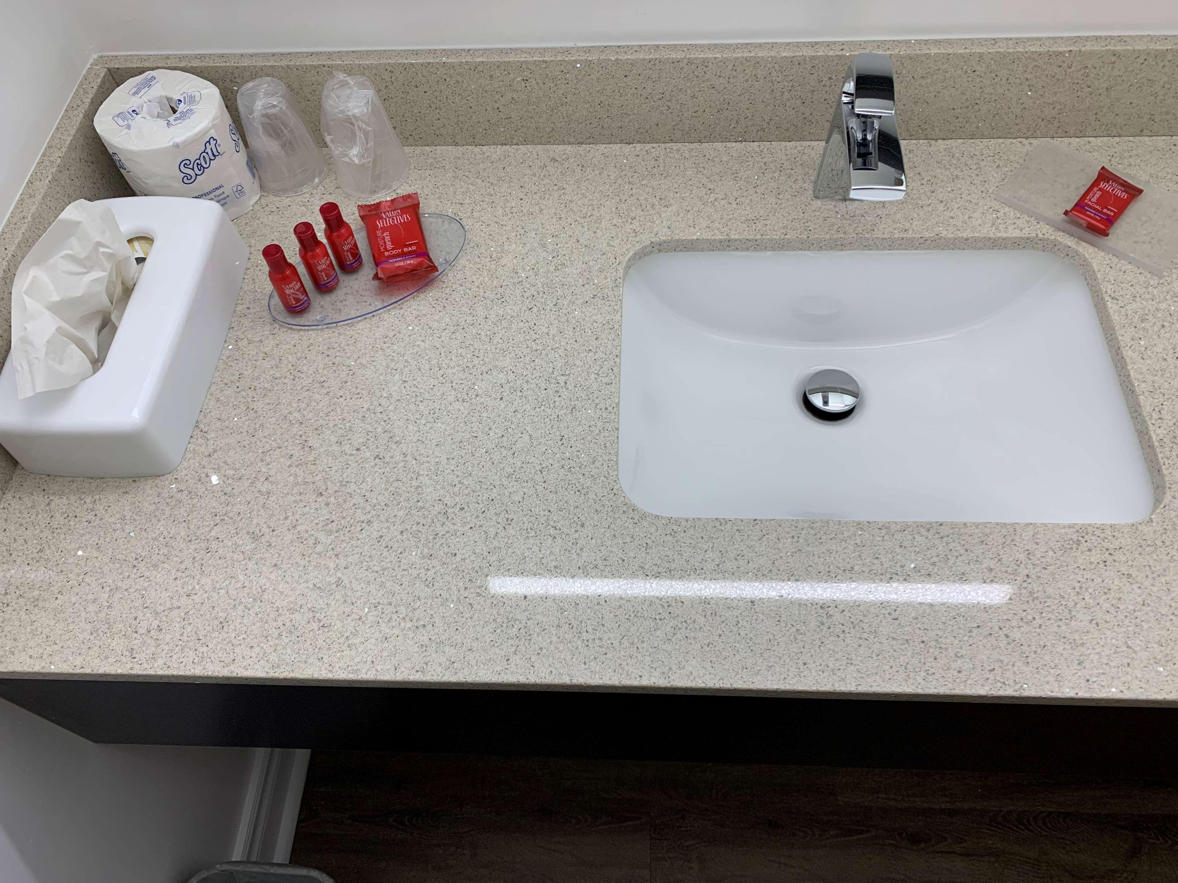 Room Two Double Beds Non Smoking