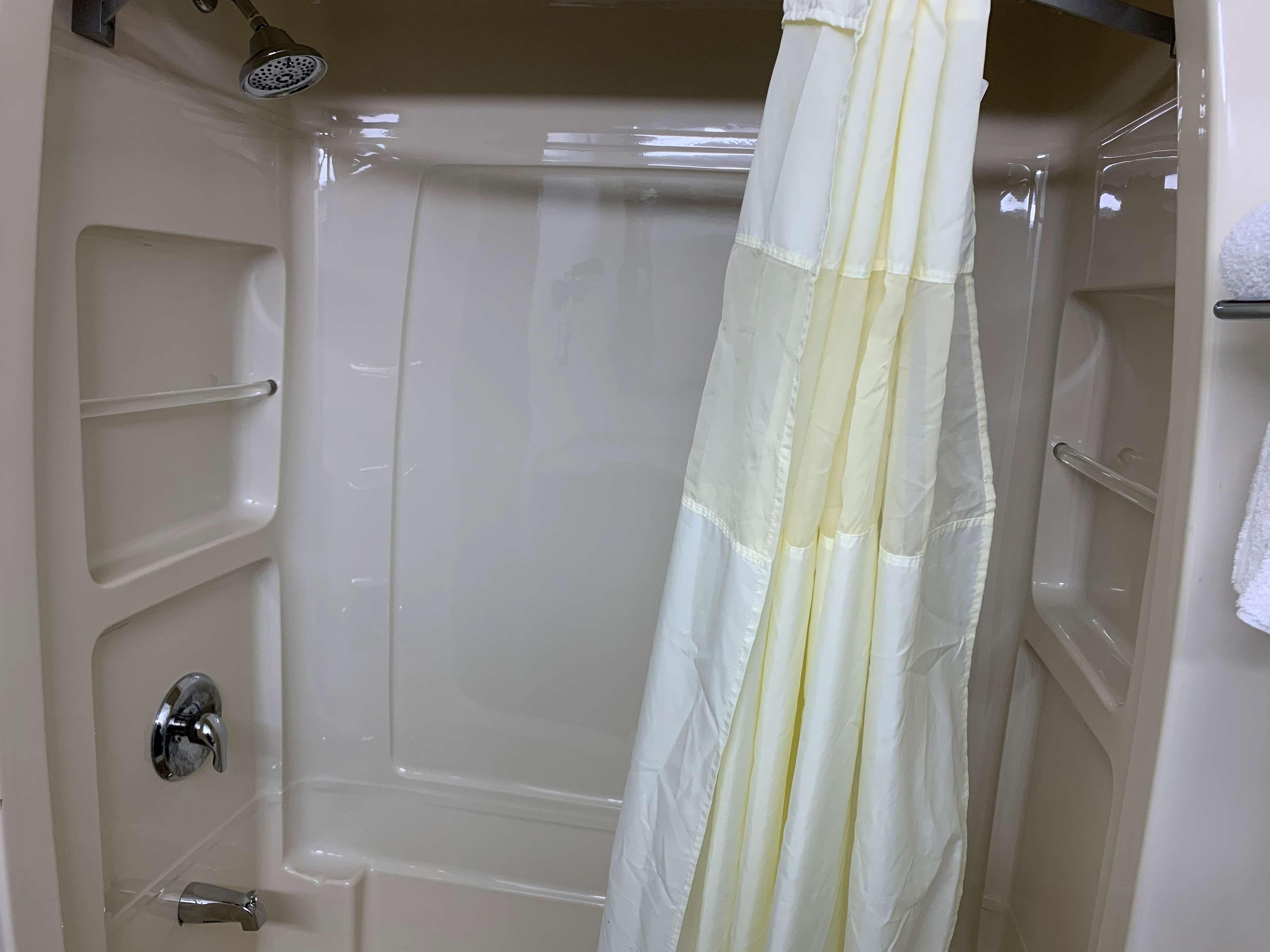 Room King Bed Non Smoking