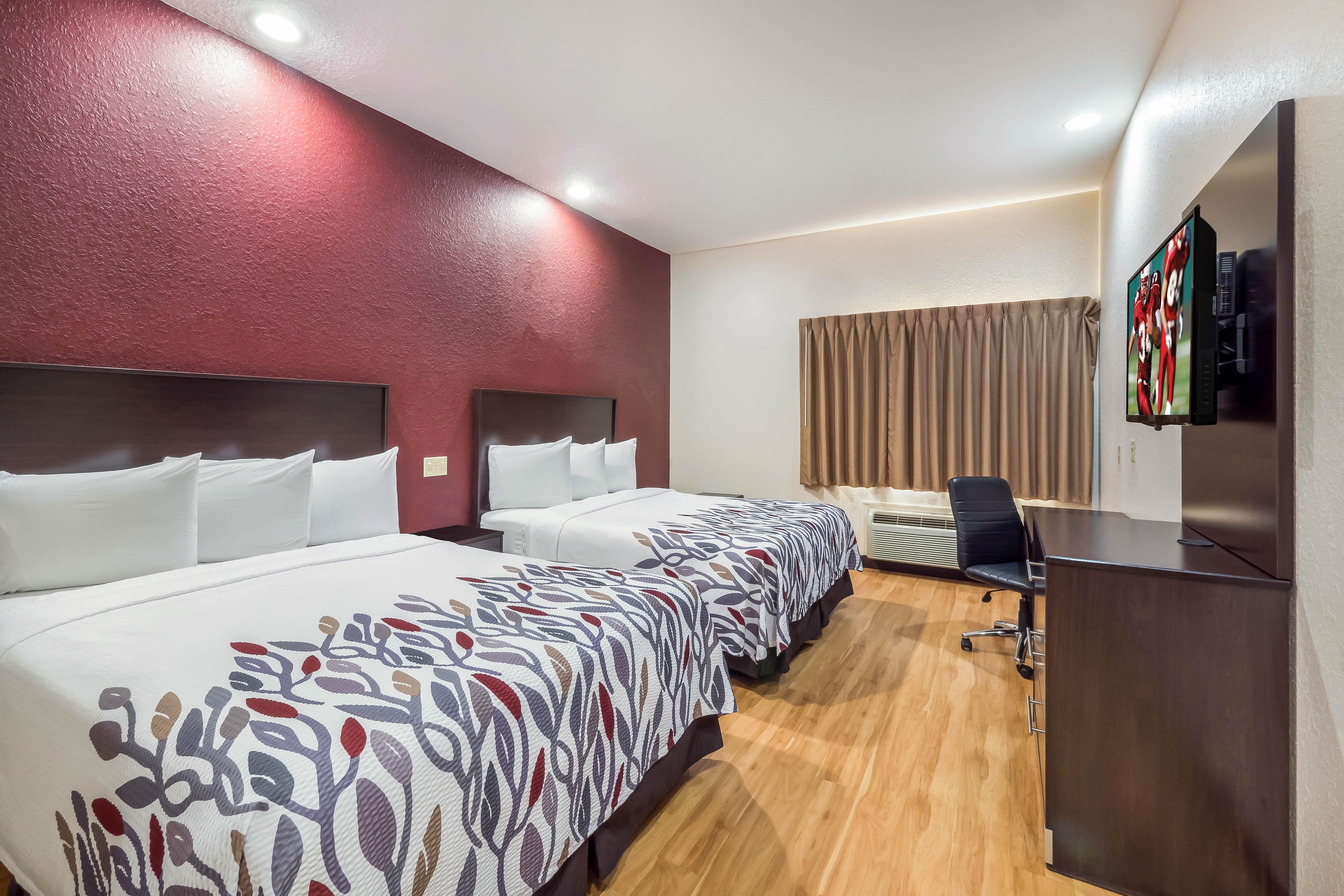 Double Two Queen Beds Non Smoking