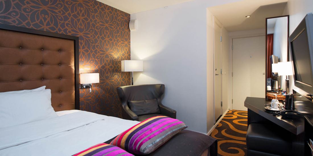 Room Queen Bed Non Smoking