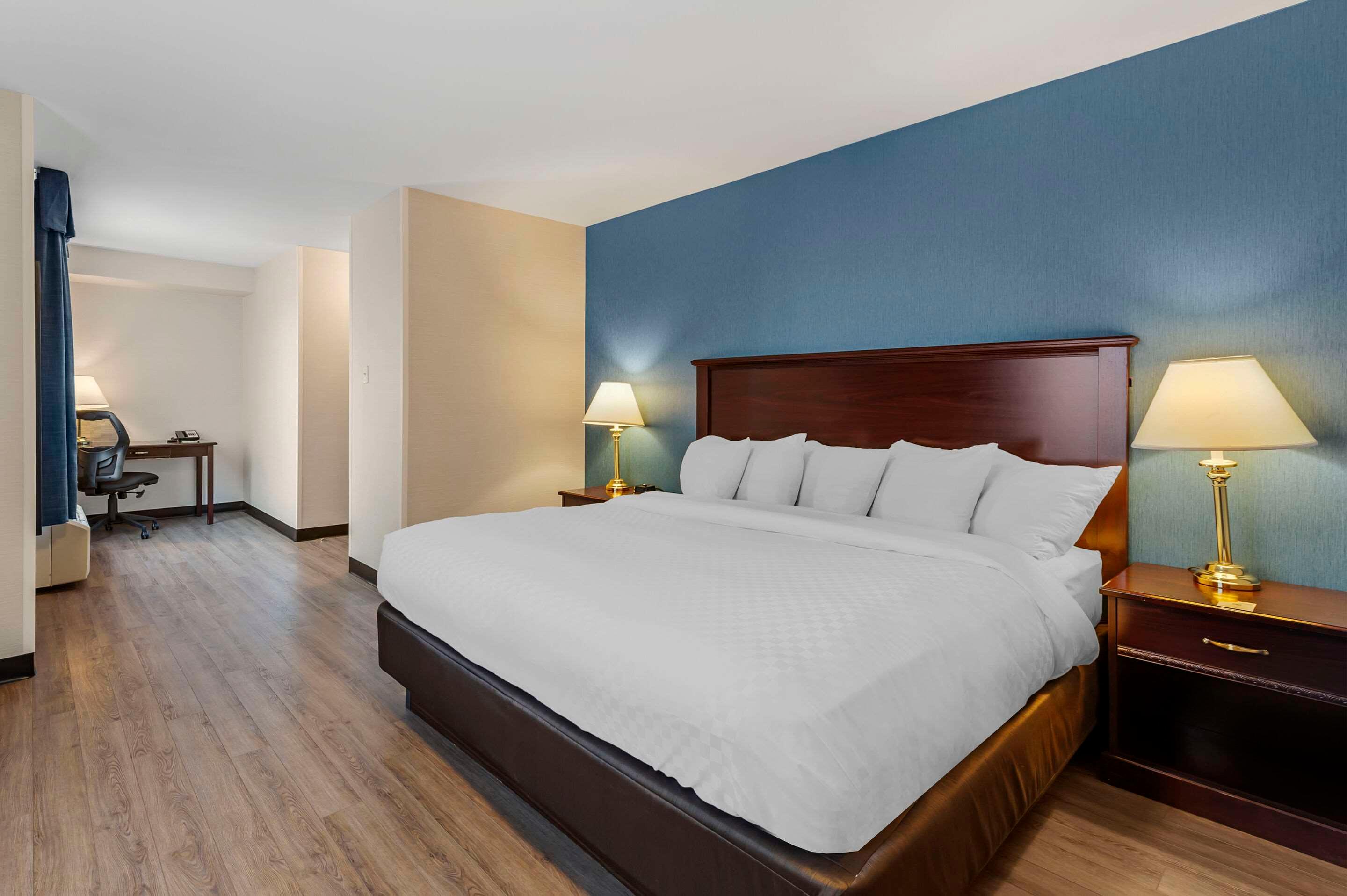 Double King Size Bed