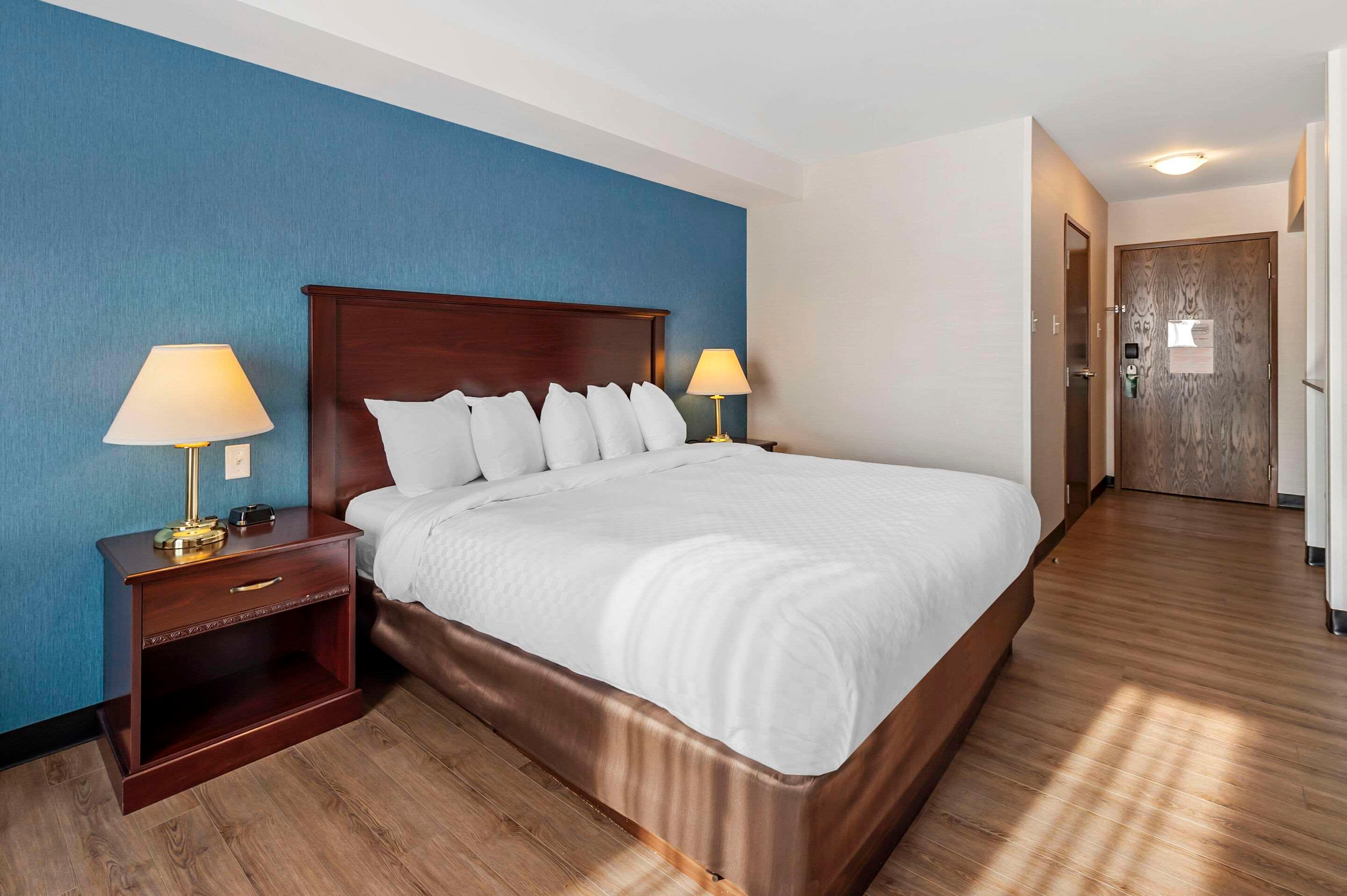 Double King Size Bed