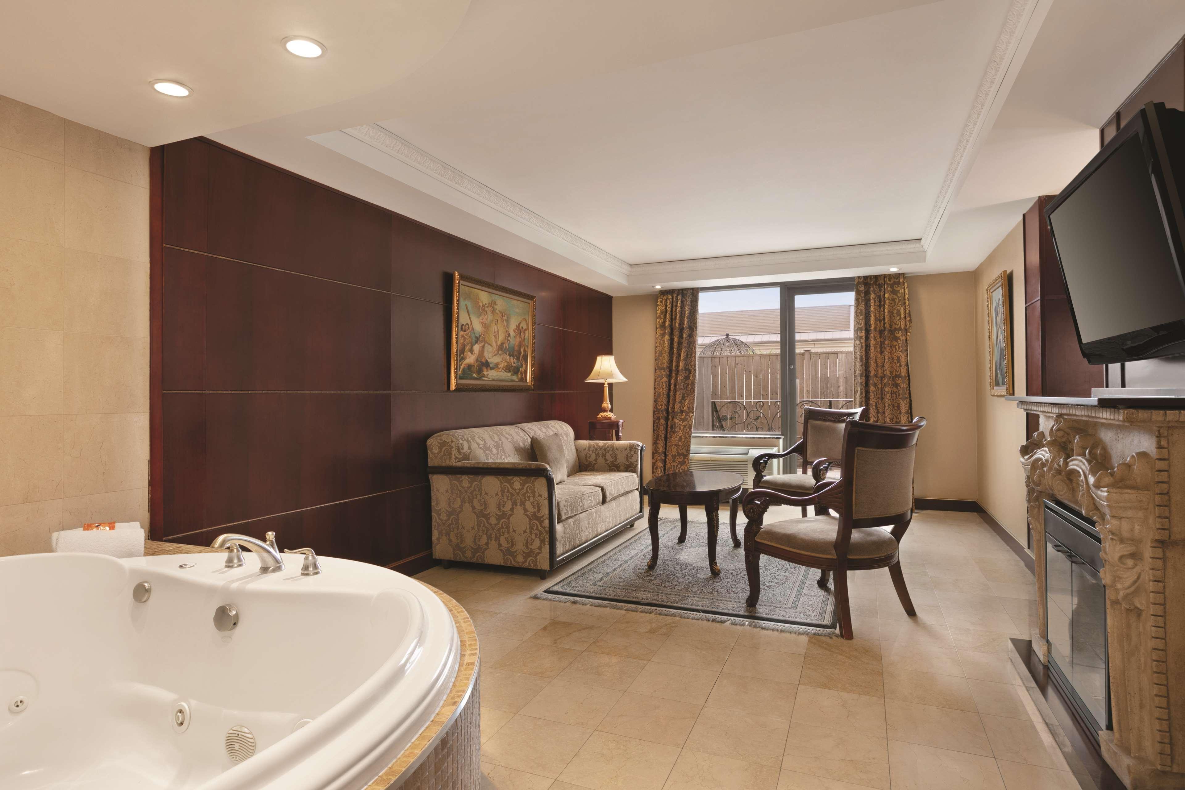 Suite King Bed Non Smoking