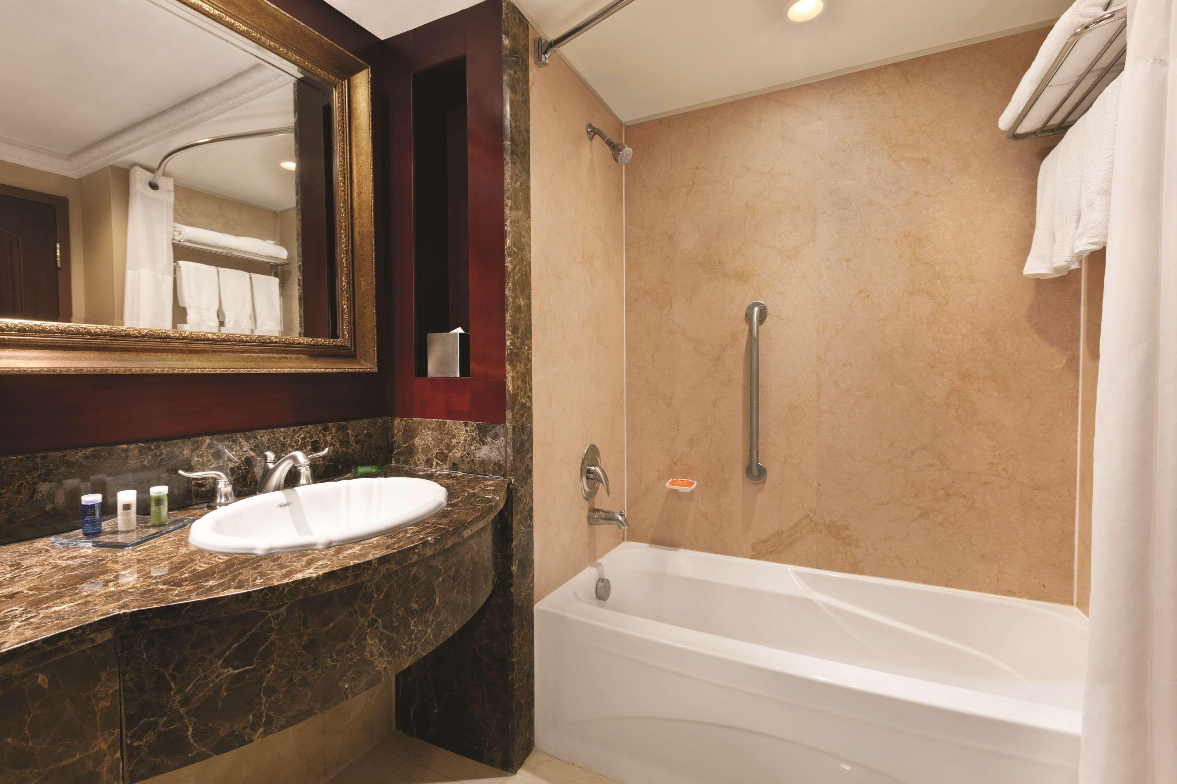 Studio King Size Bed