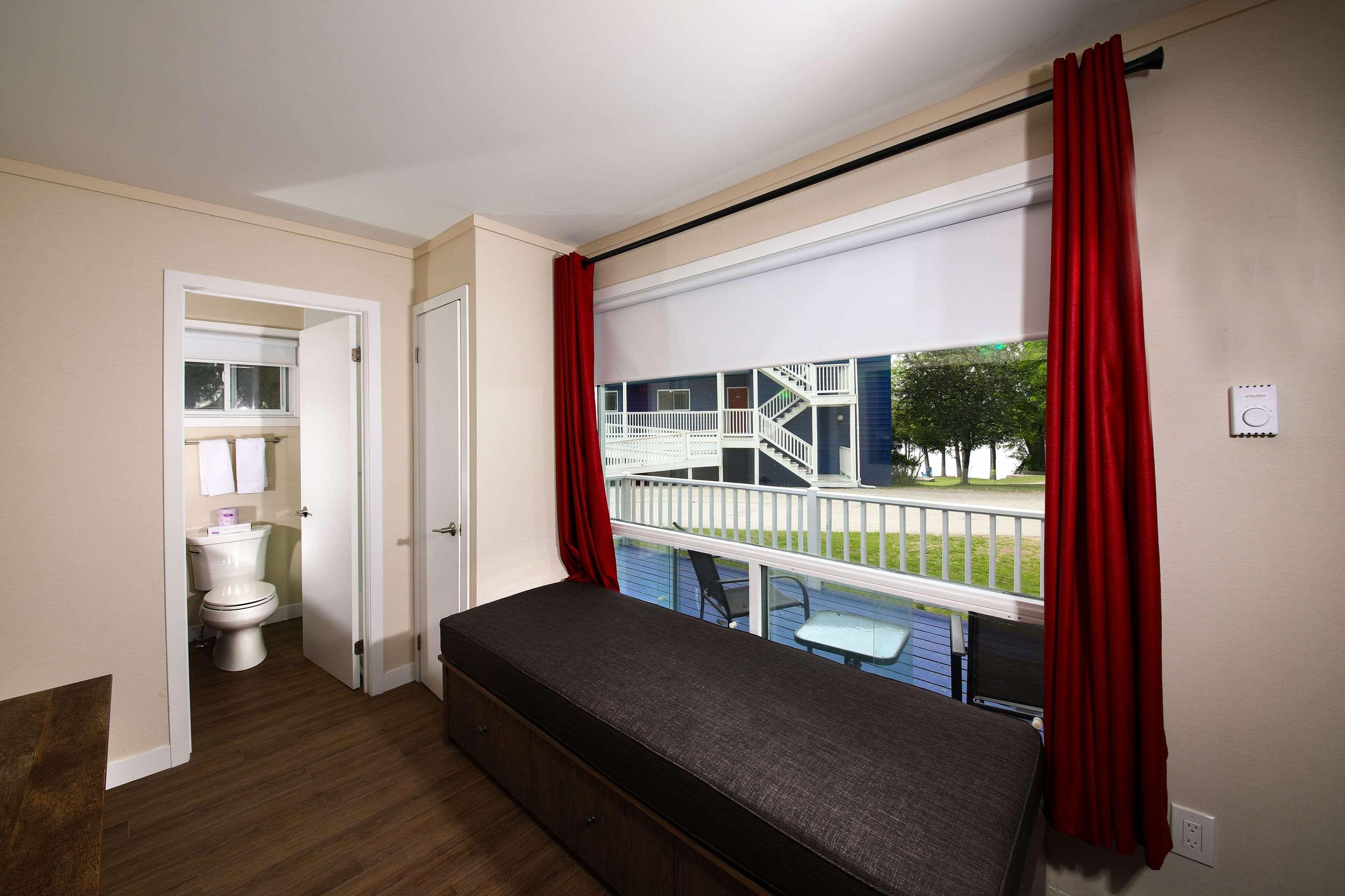 Suite Two Queen Beds