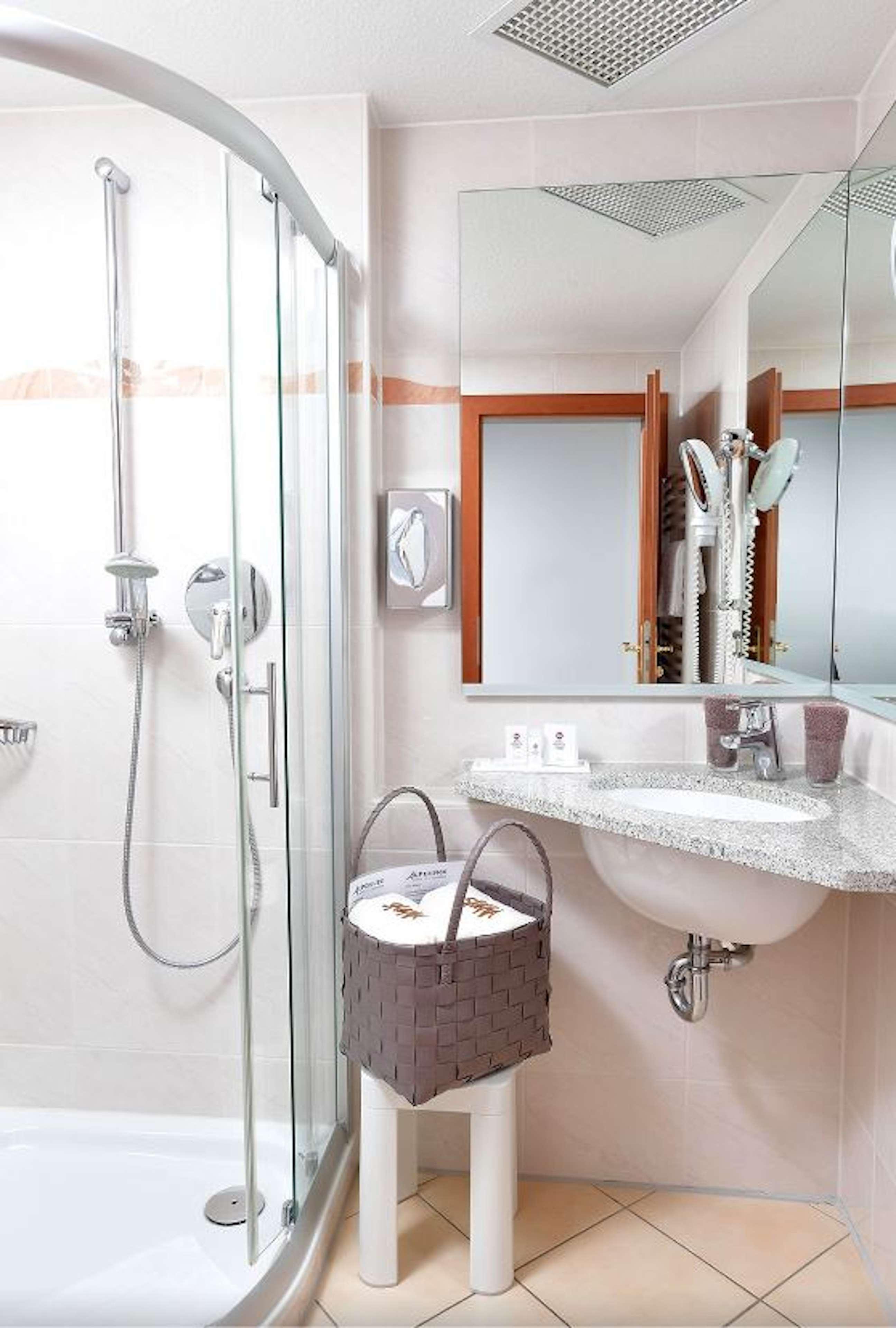 Junior Suite Mountain View