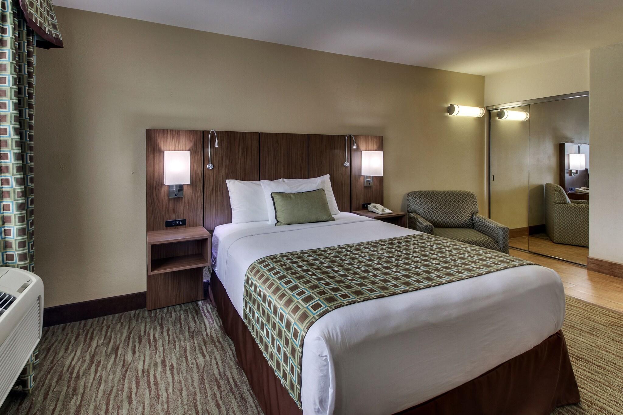 Single Queen Bed Non Smoking