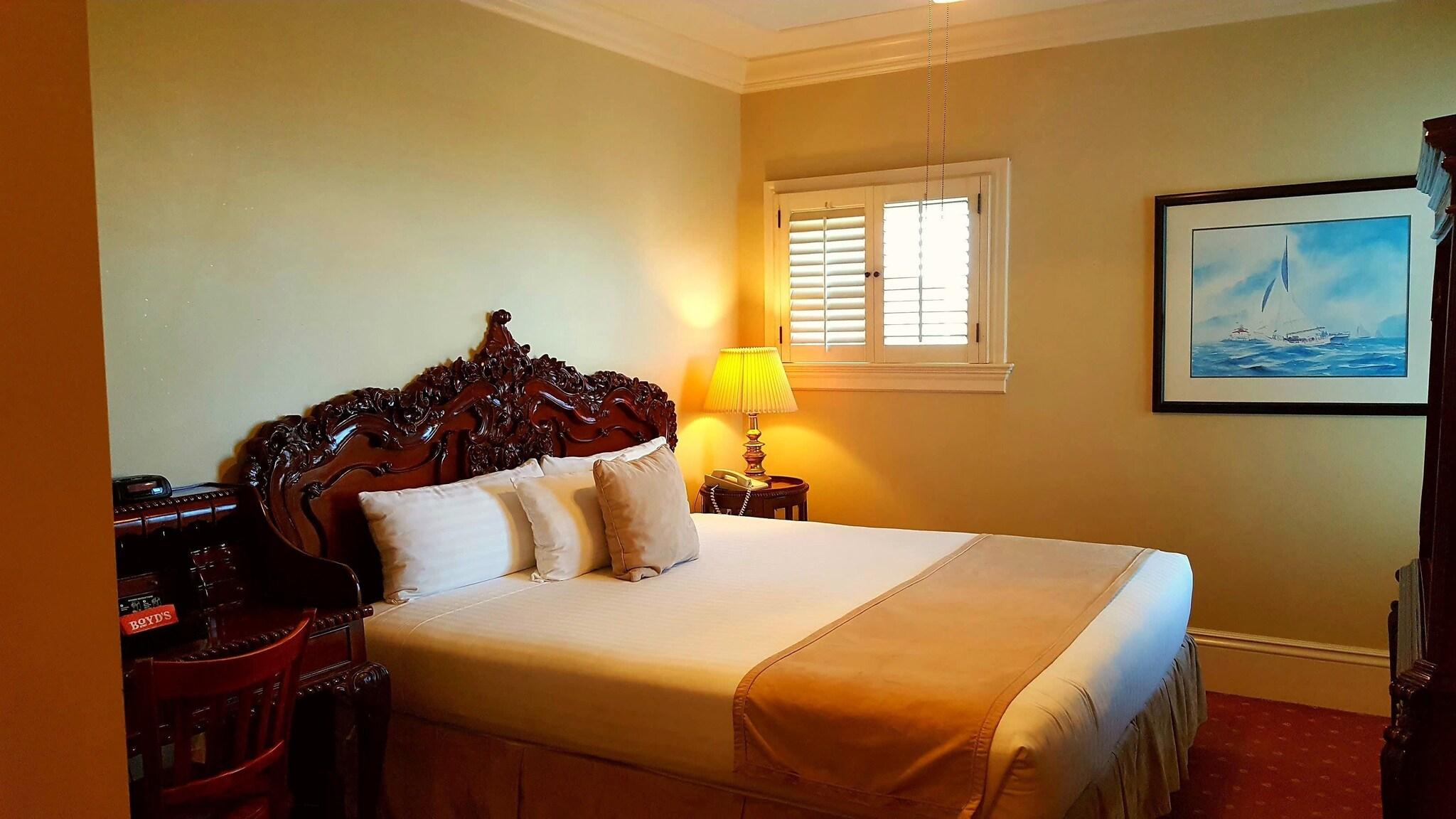 Double King Size Bed