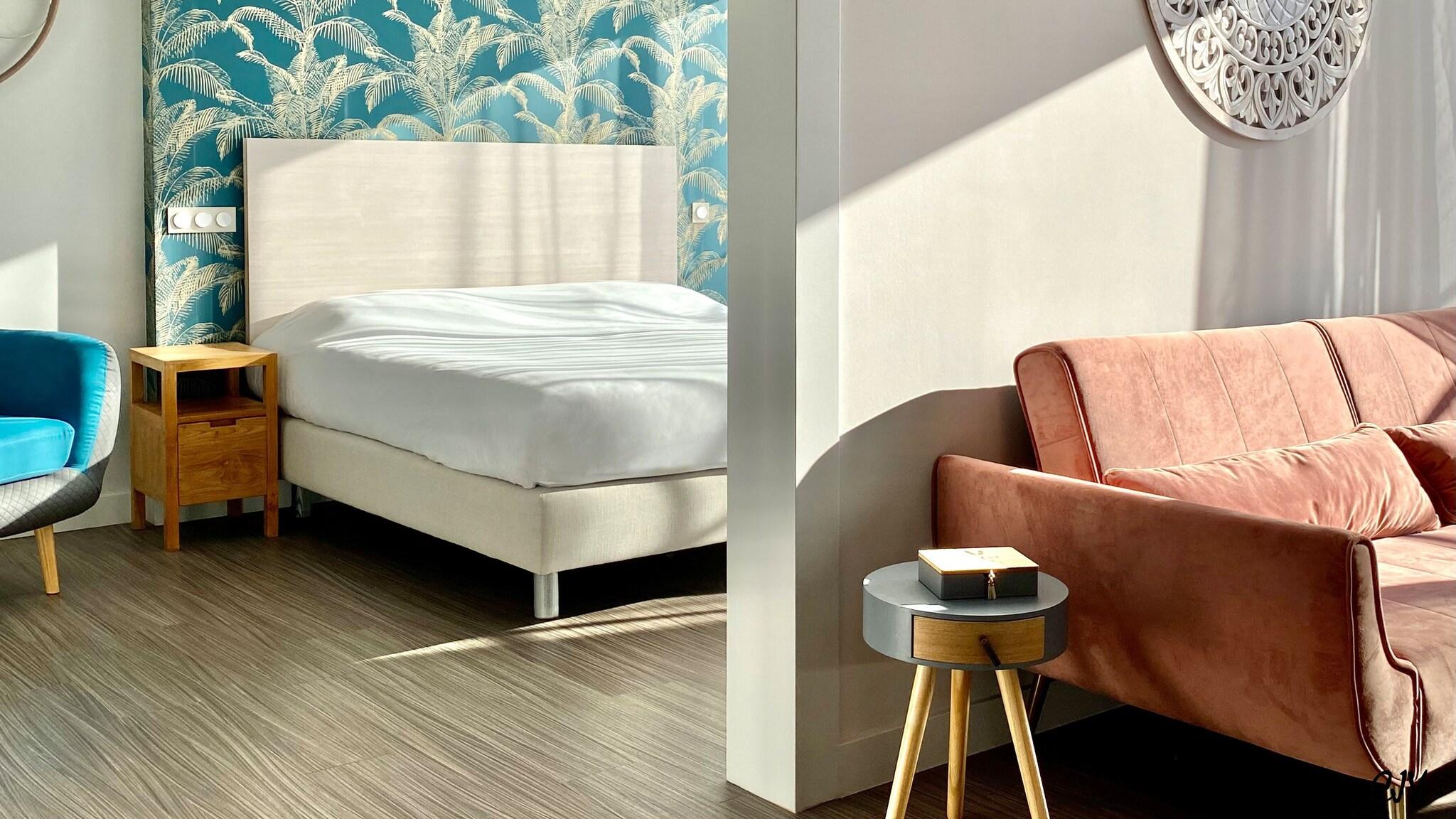 Suite Queen Size Bed