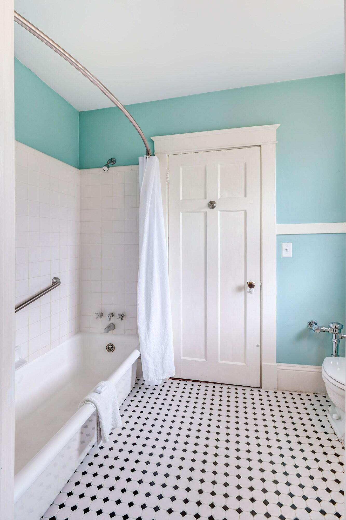 Double Two Double Beds Non Smoking