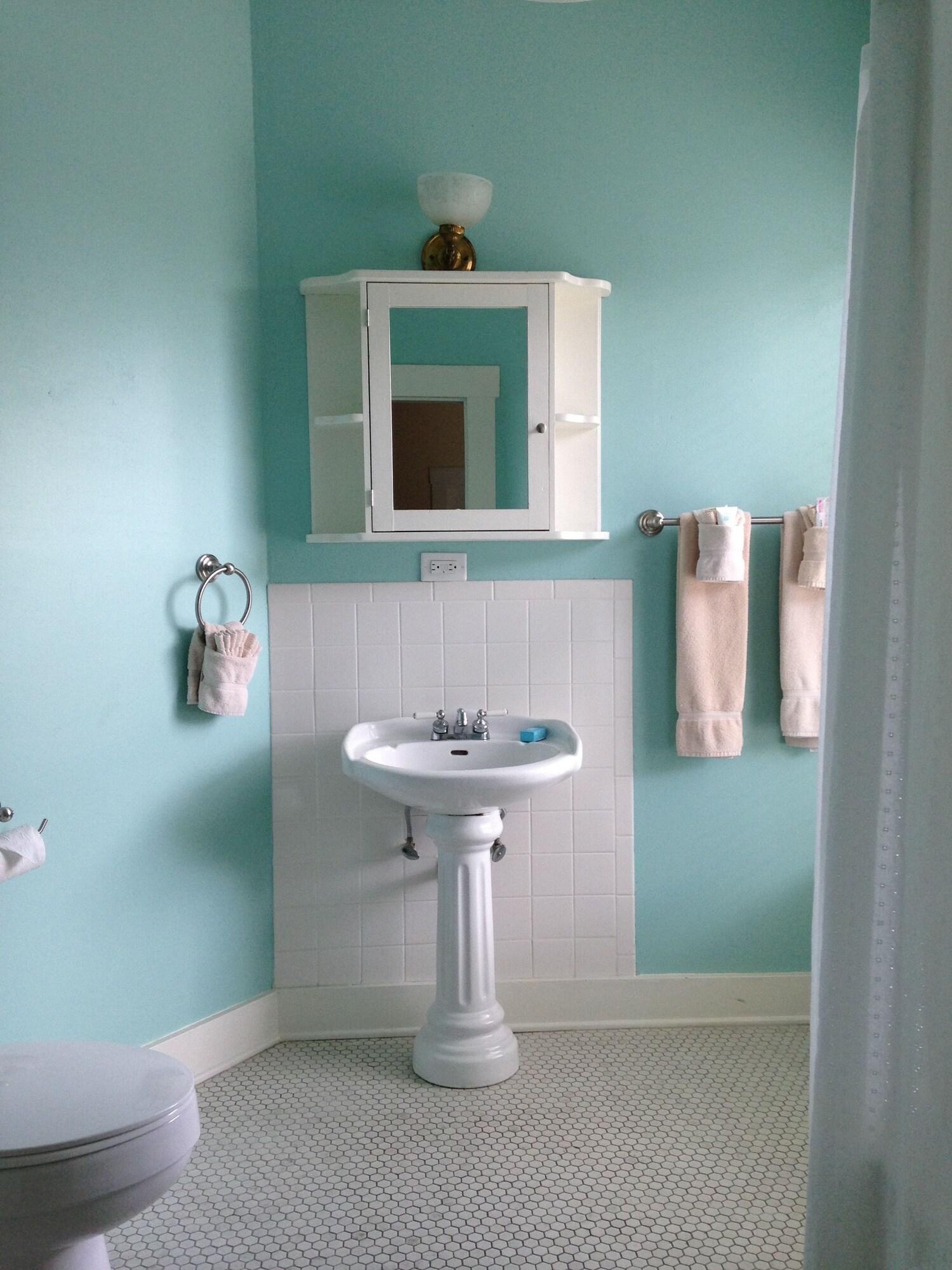 Double Queen Bed Non Smoking