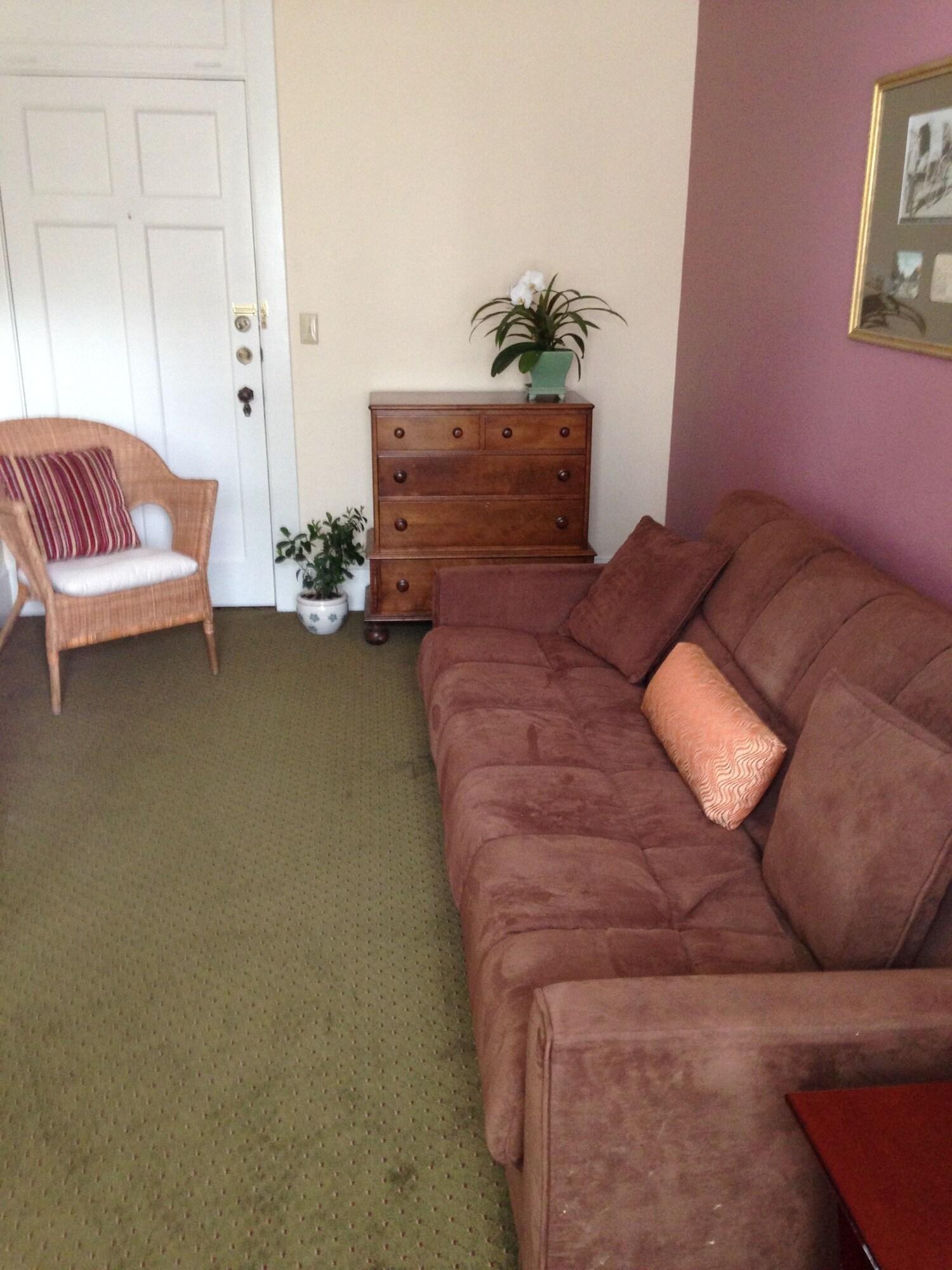 Suite King Bed Non Smoking