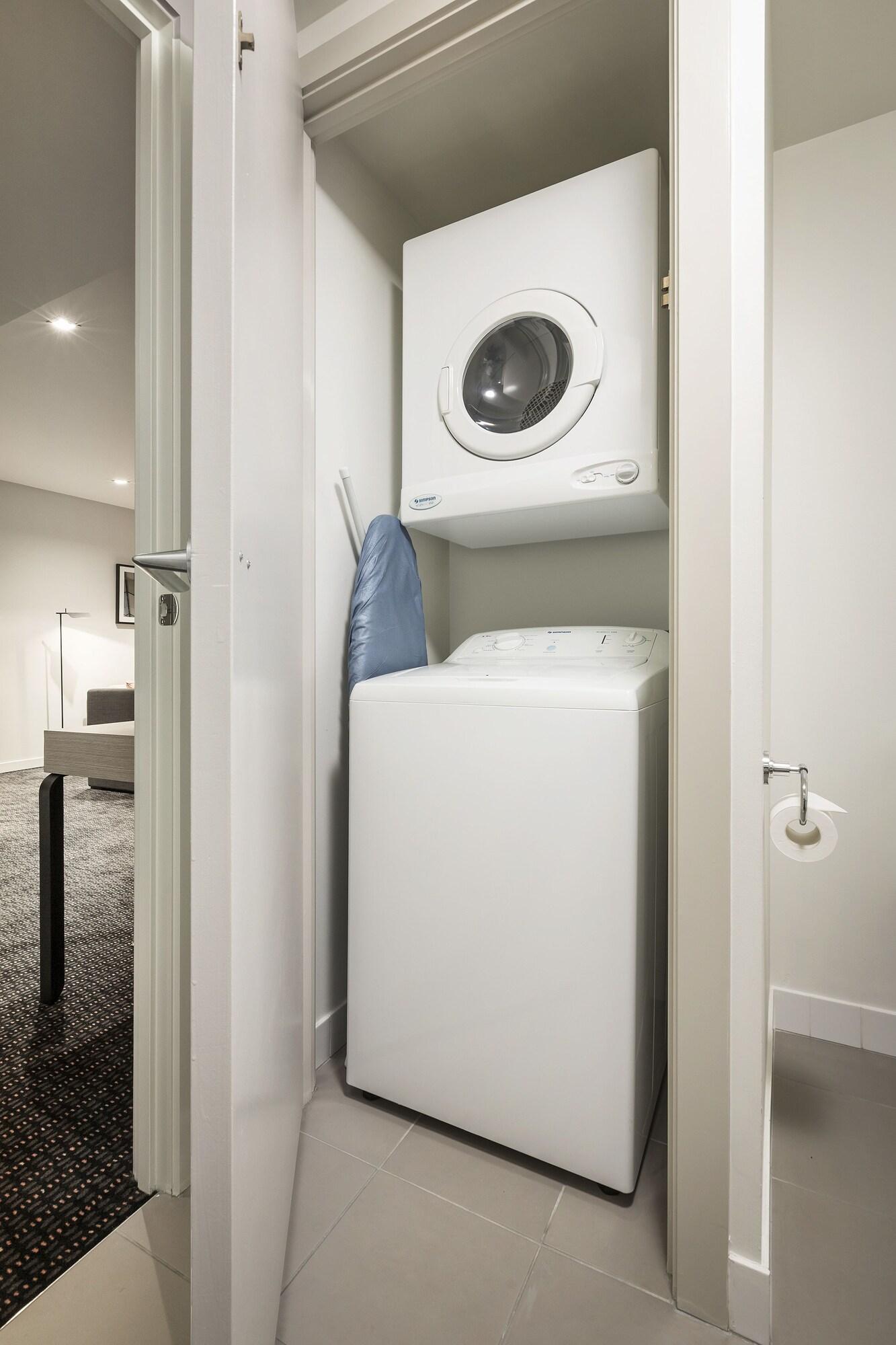 Apartment Queen Size Bed