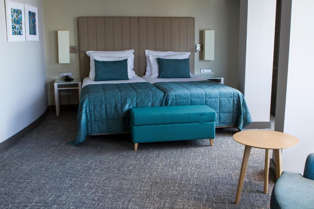 Twin Queen Bed Non Smoking