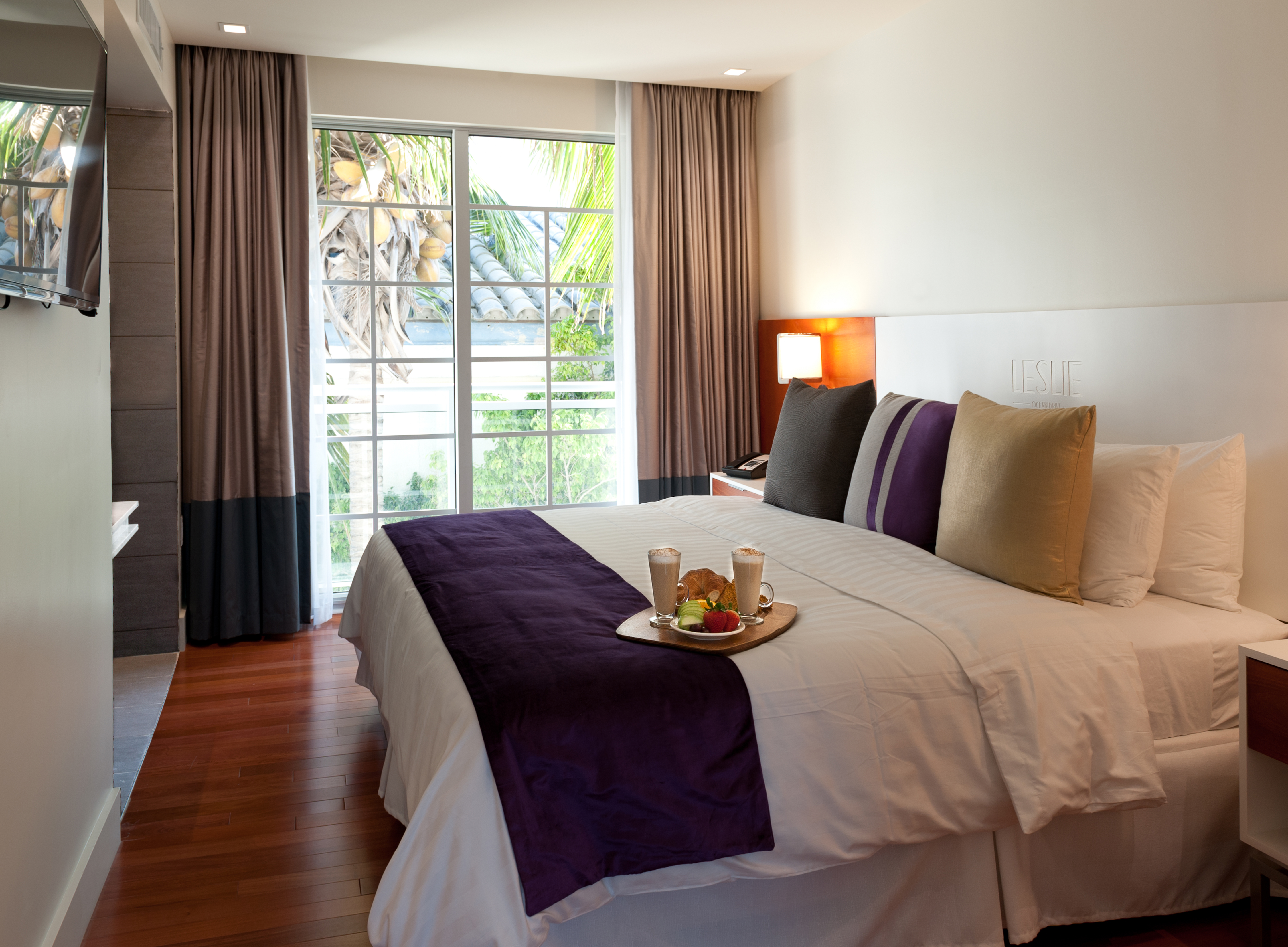 Double Classic King Bed