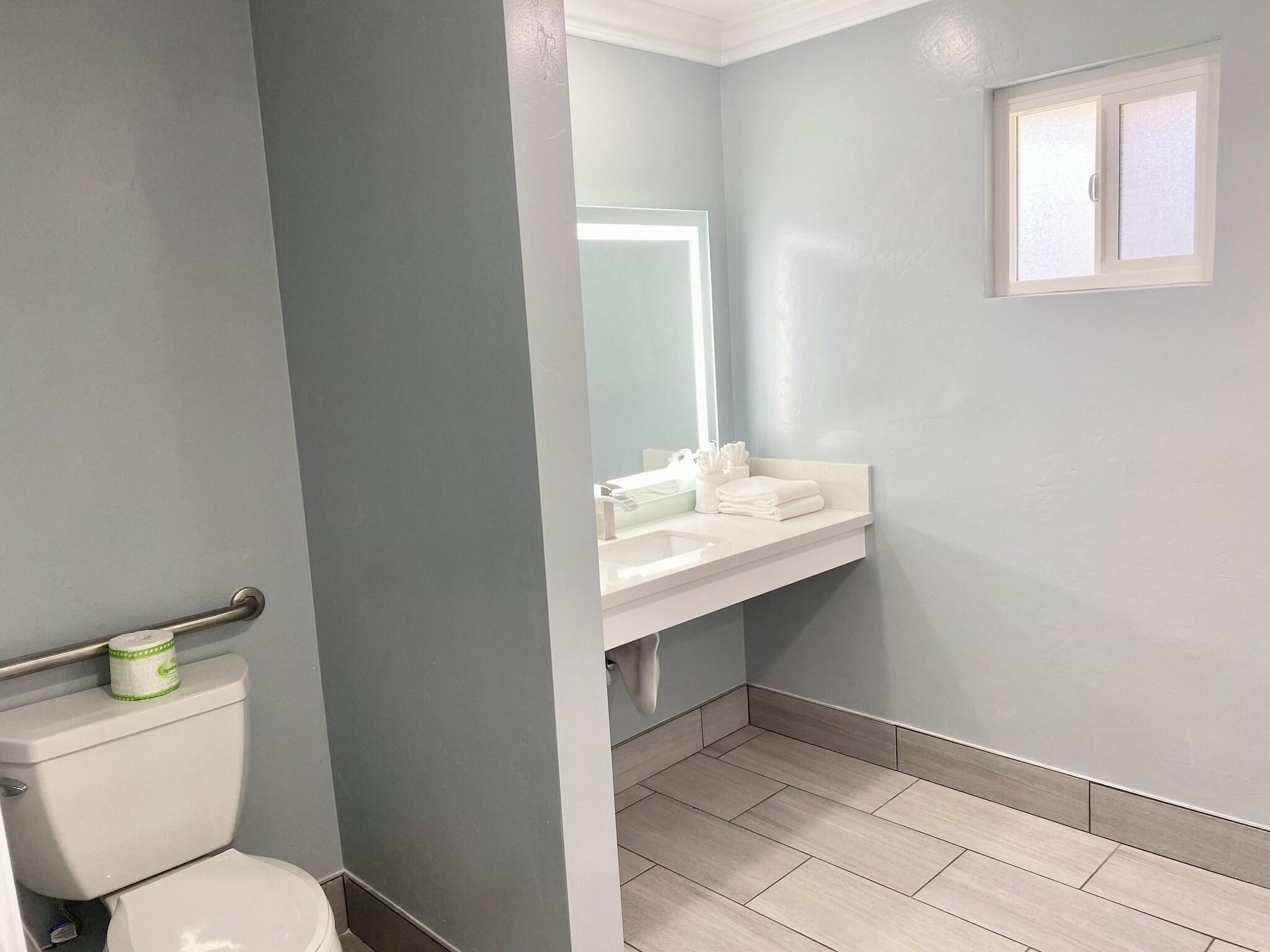 Double Accessible King Size Bed