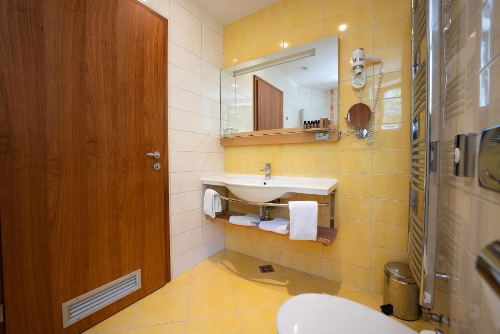 Double or Twin Comfort