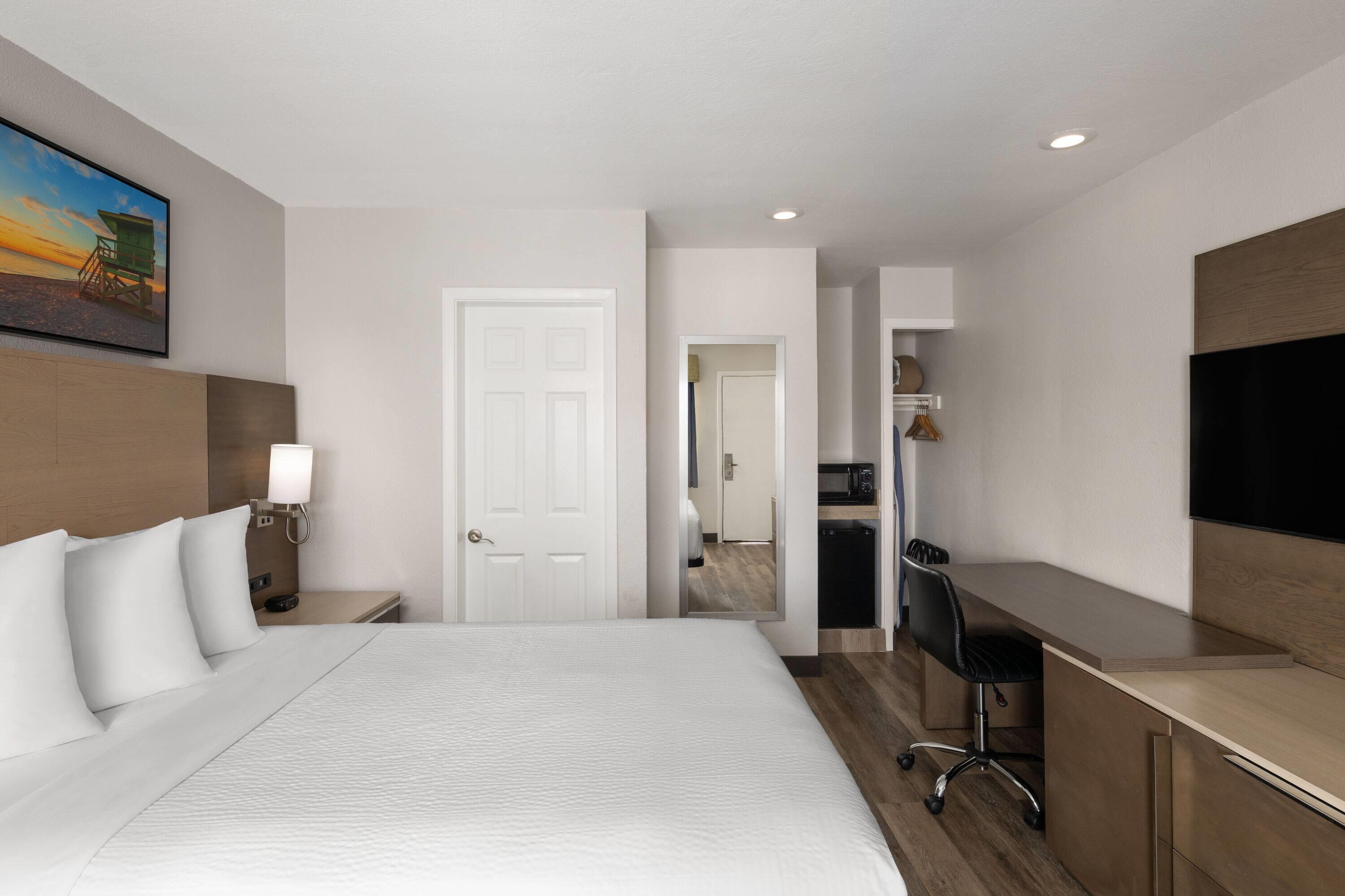 Double Queen Bed Non Smoking