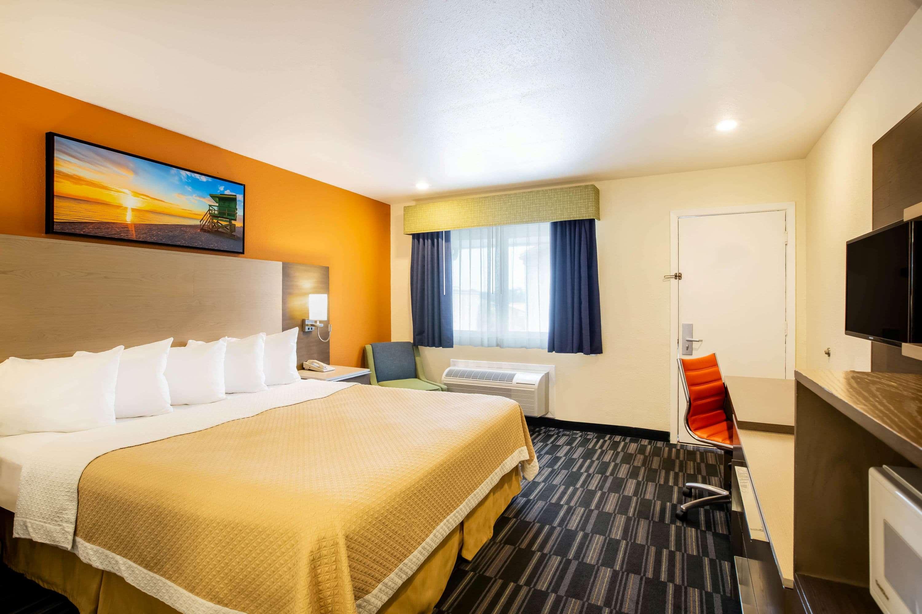 Double King Bed Non Smoking