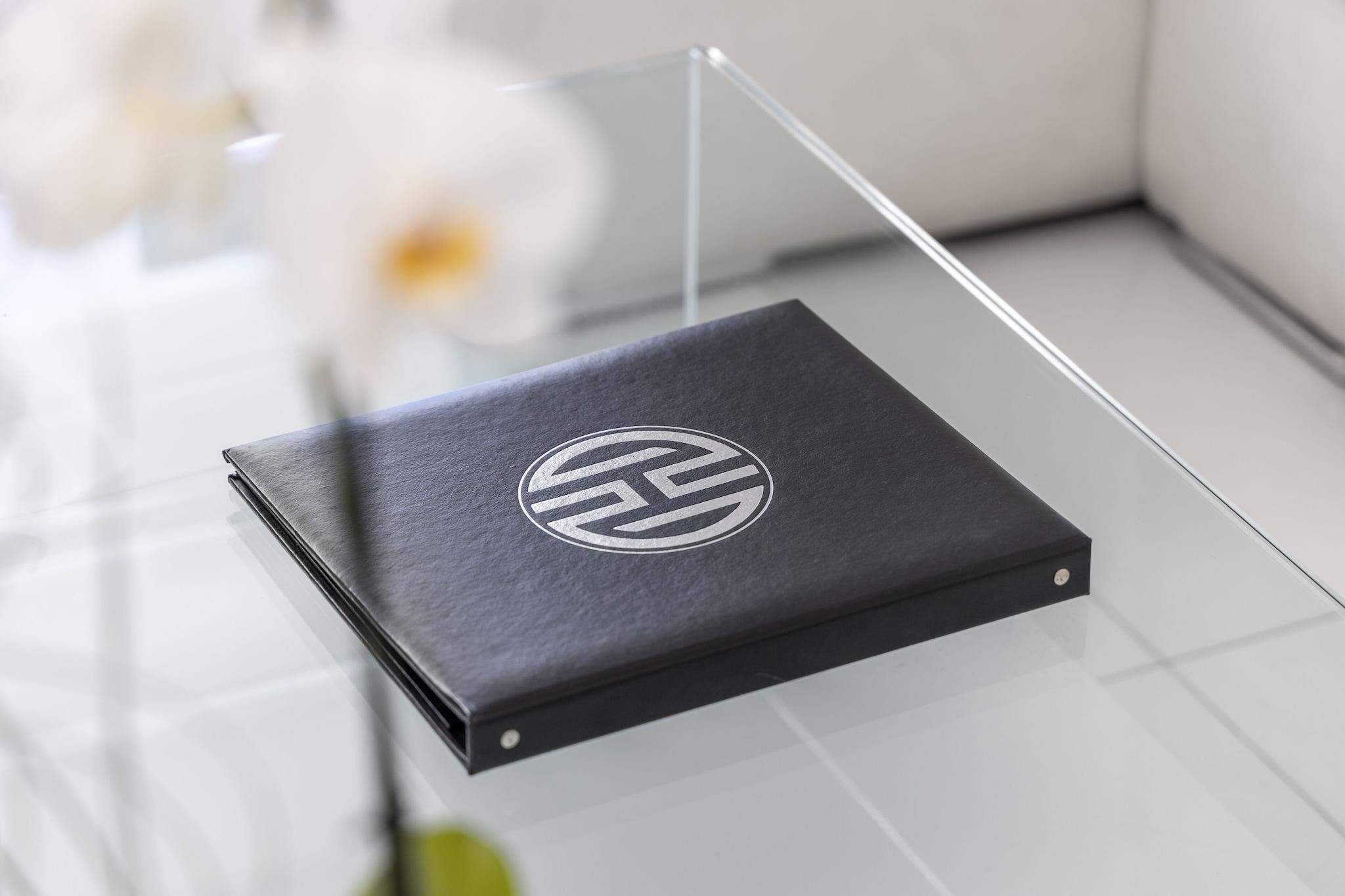 Suite Luxury City View