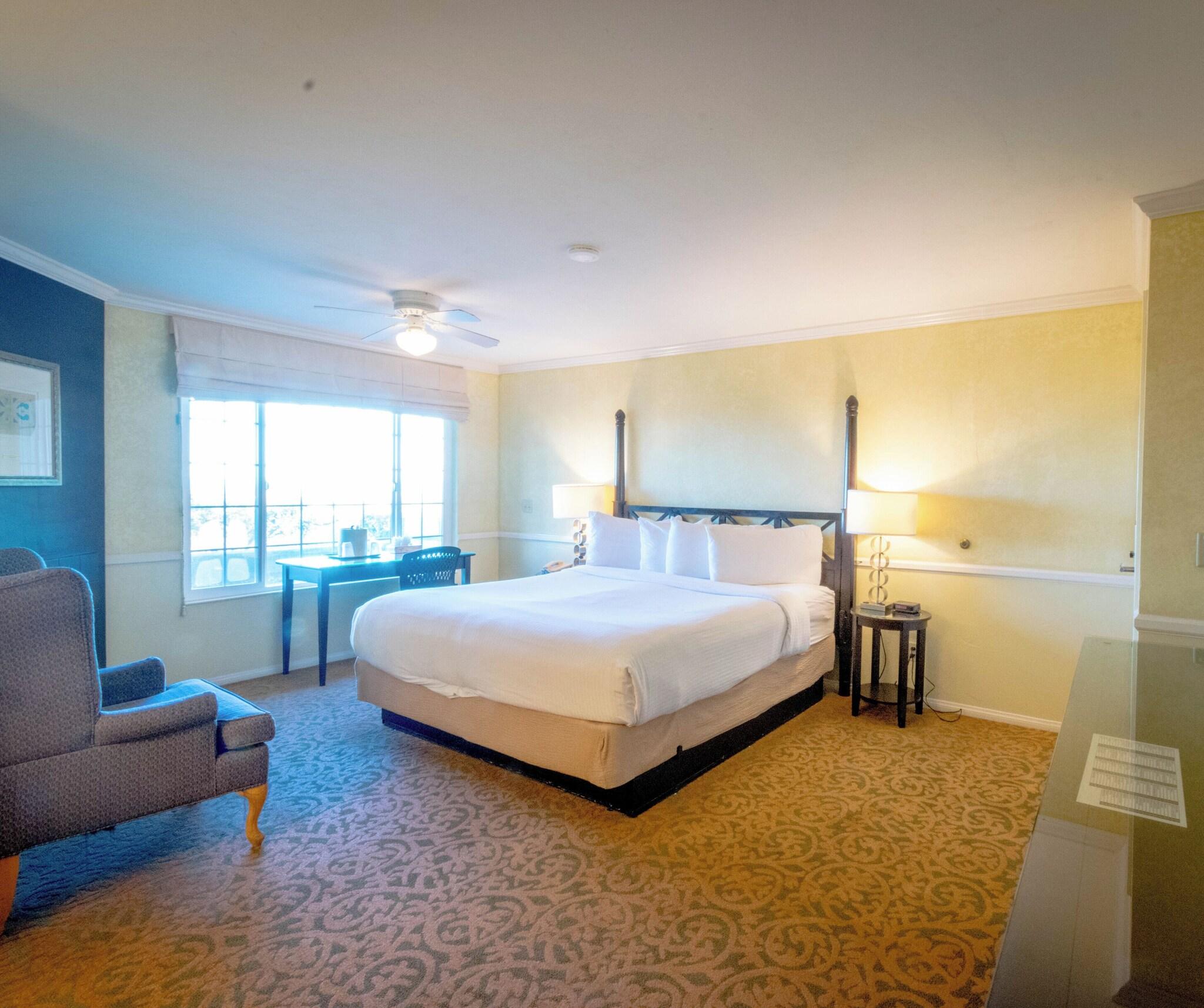 Double Deluxe with Views