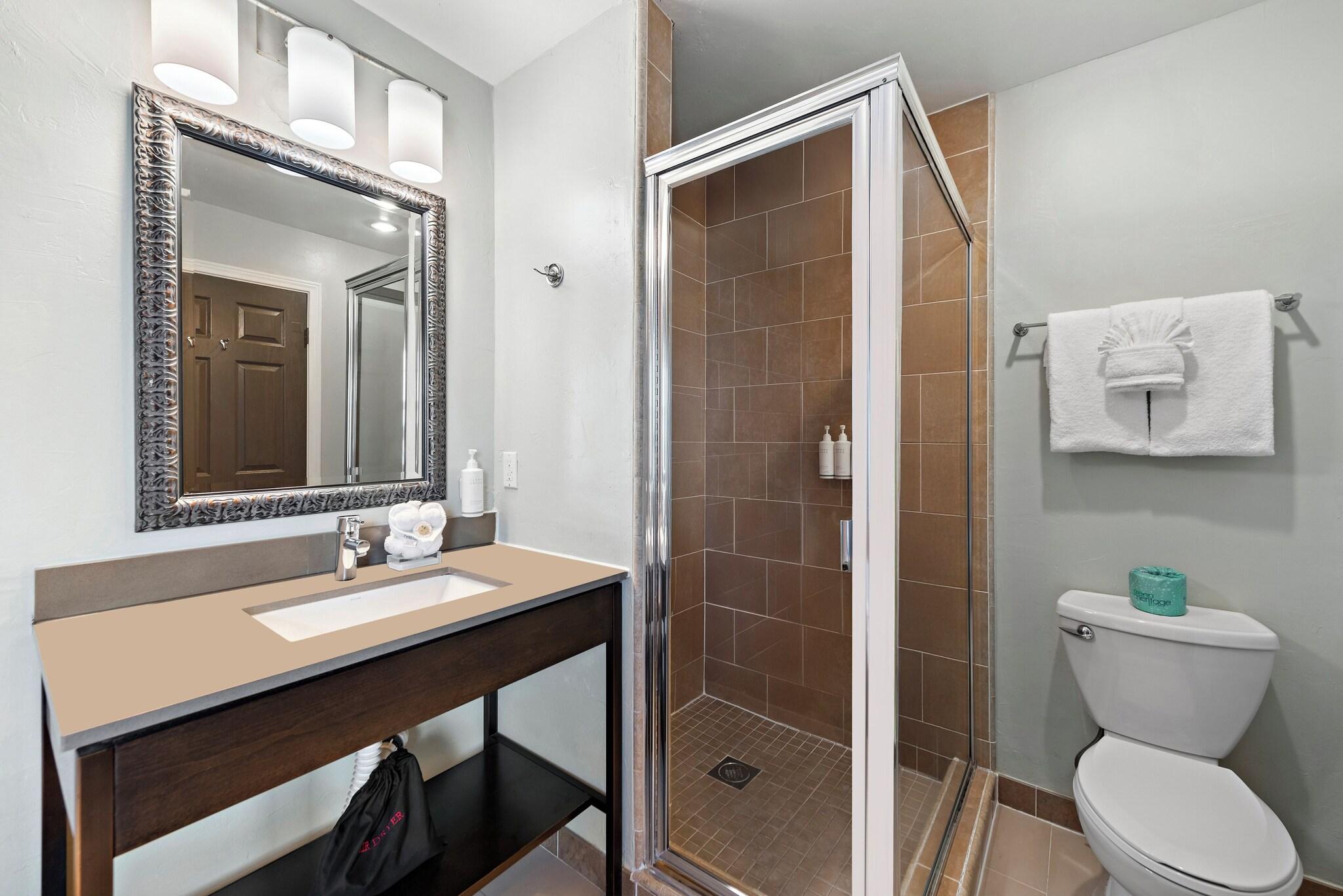 Double Deluxe with Views