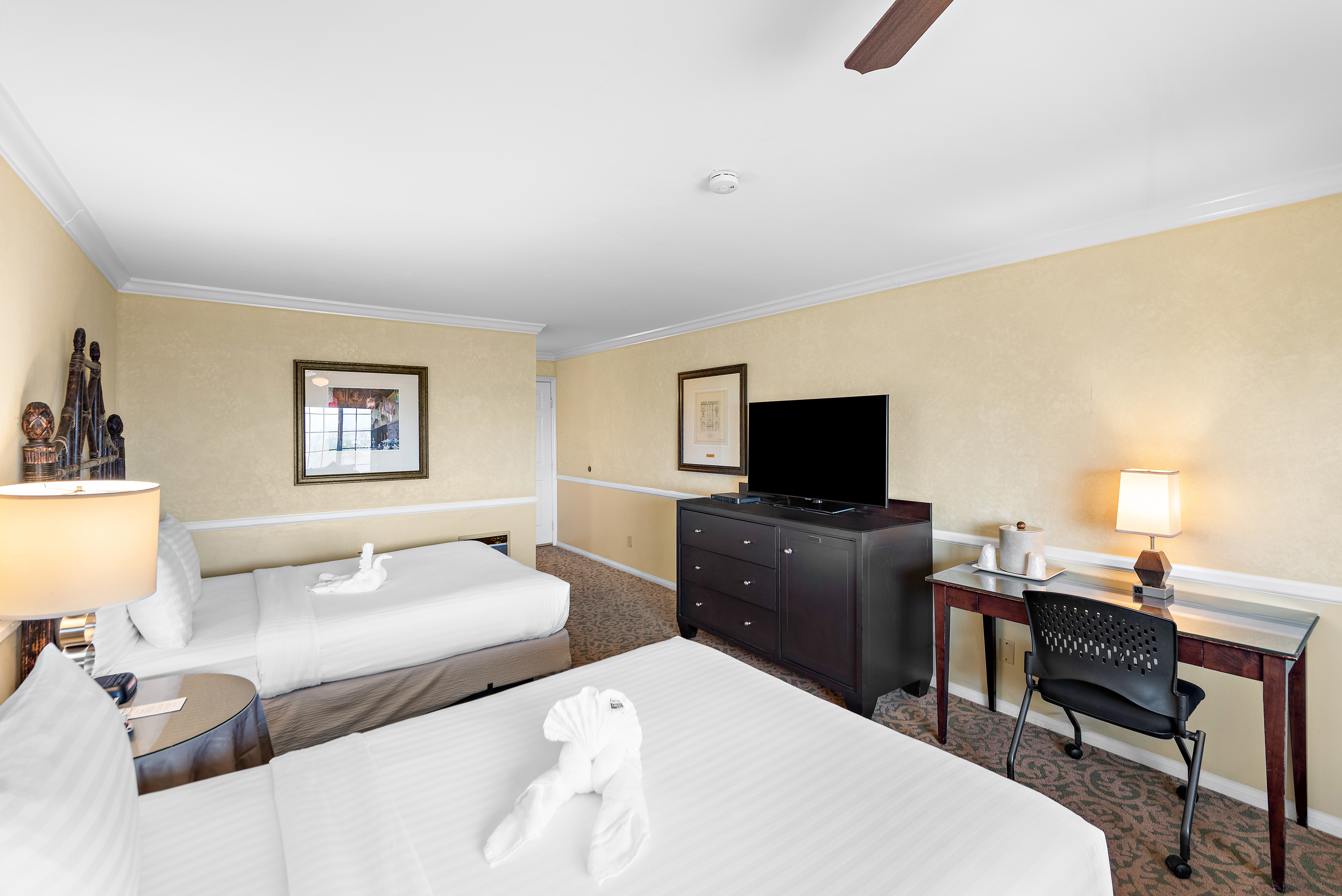 Double or Twin Two Queen Beds